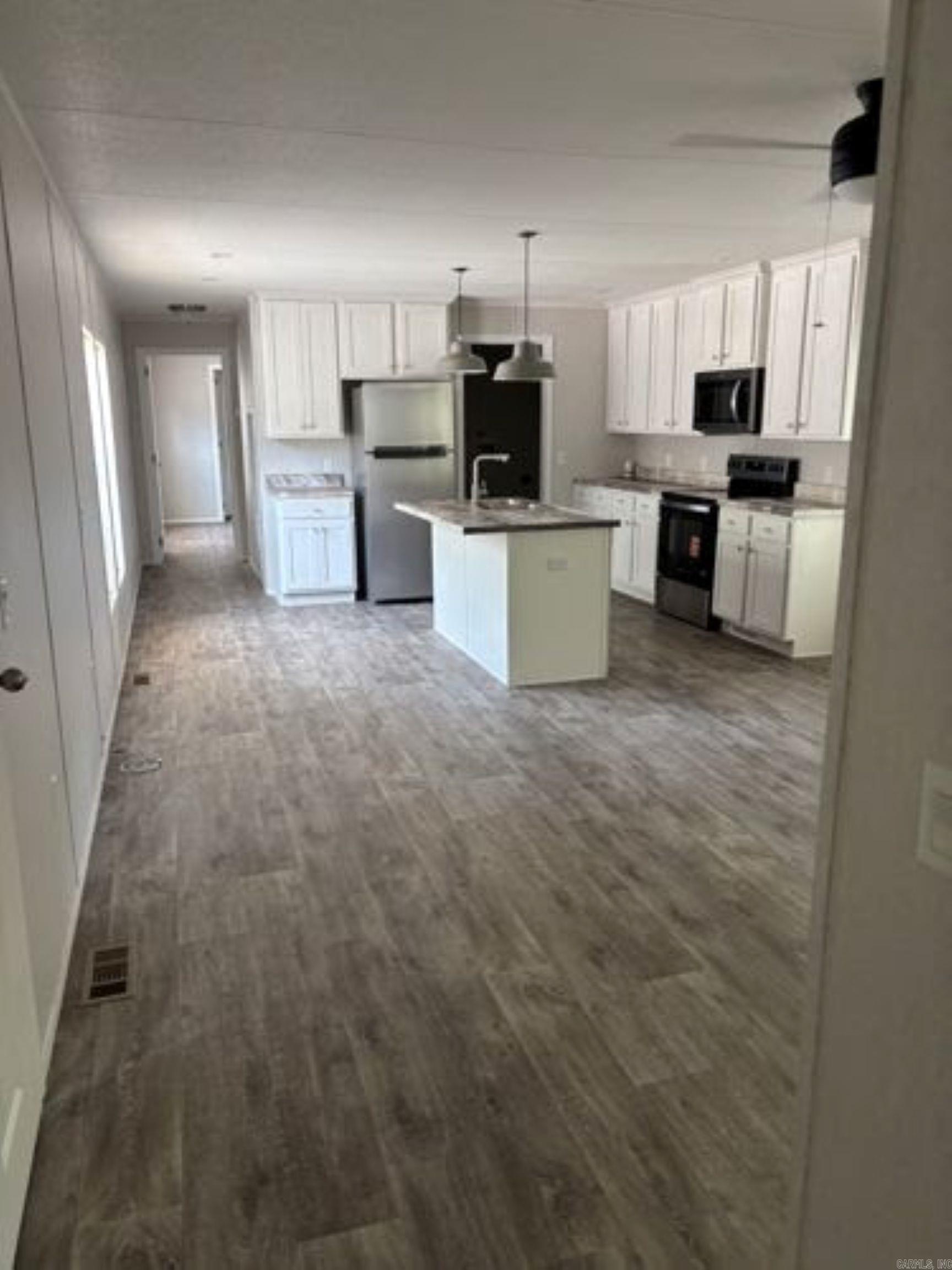 1209 Skyview Lane
