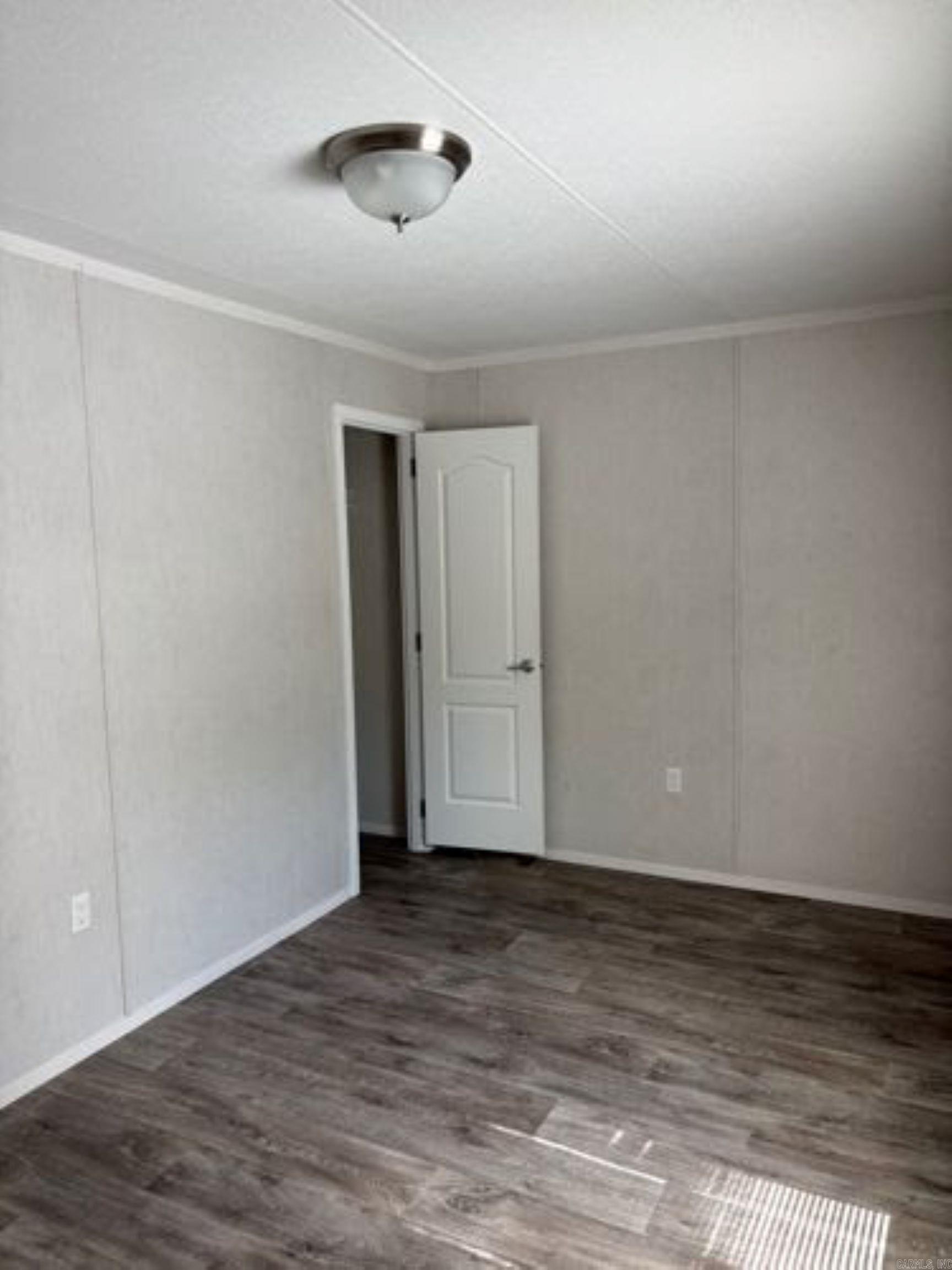 1209 Skyview Lane