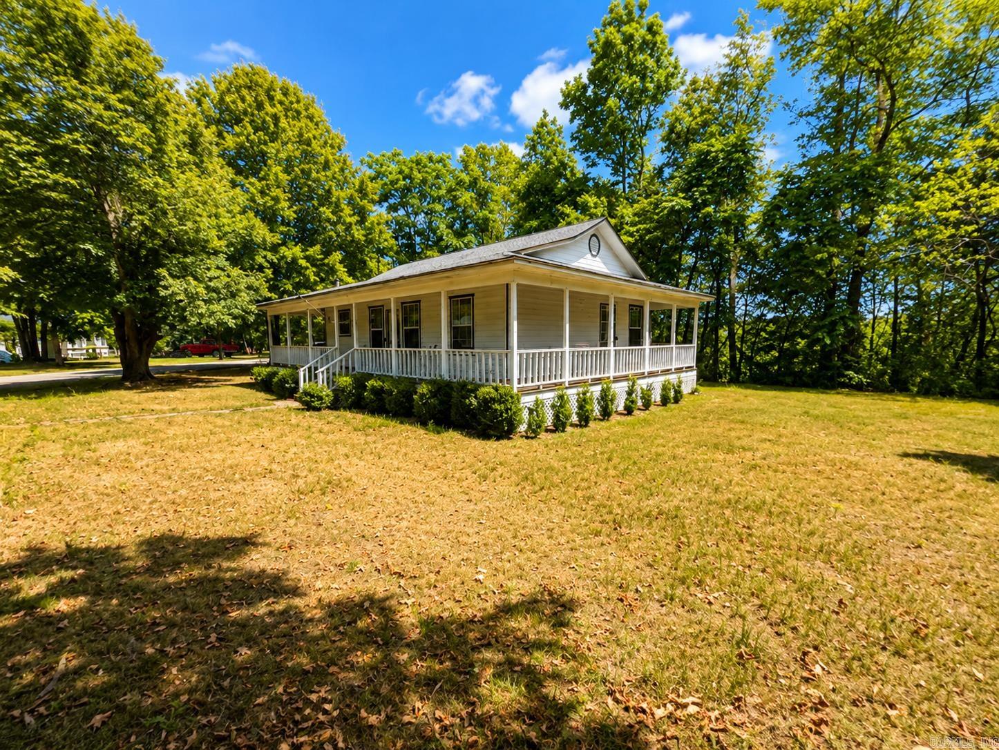 1000 Oak Grove  Mena, AR
