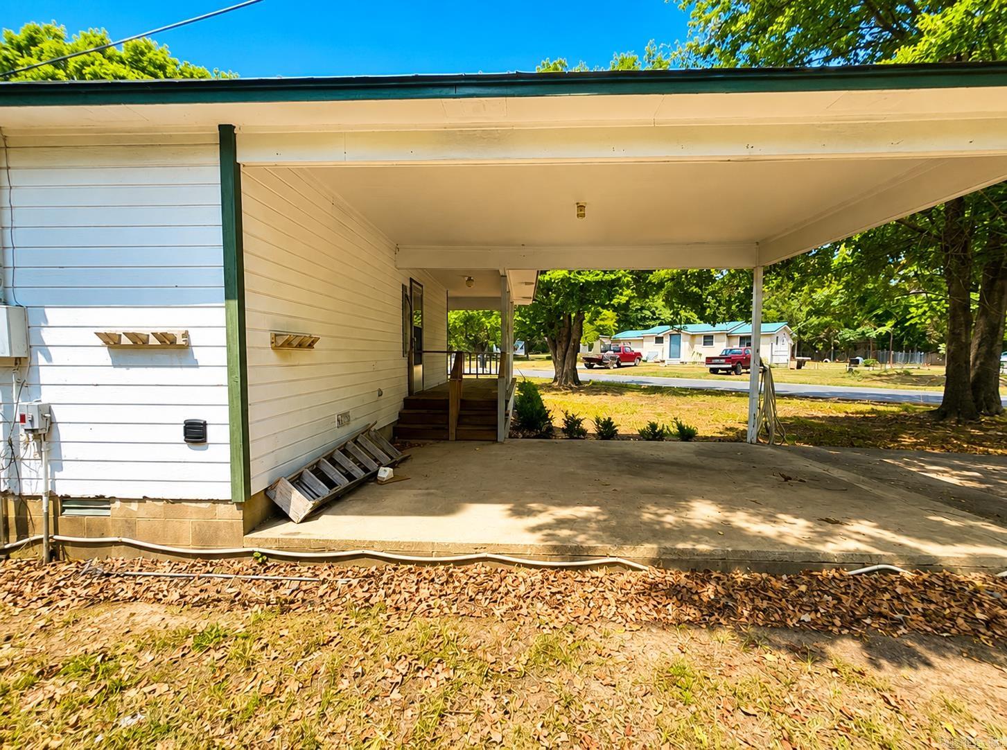 1000 Oak Grove  Mena, AR