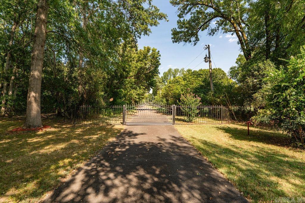 3359 Riverbend Road