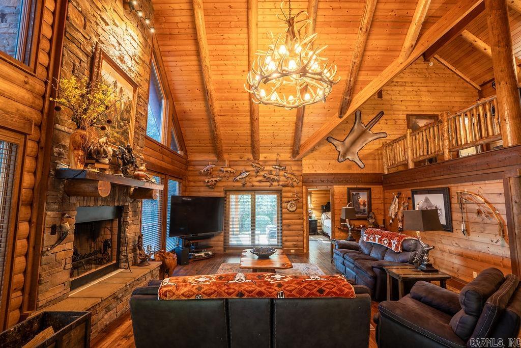 3359 Riverbend Road