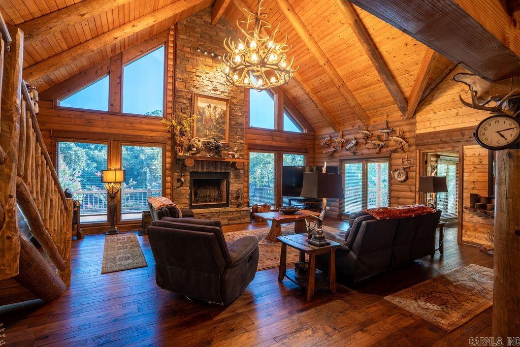 3359 Riverbend Road