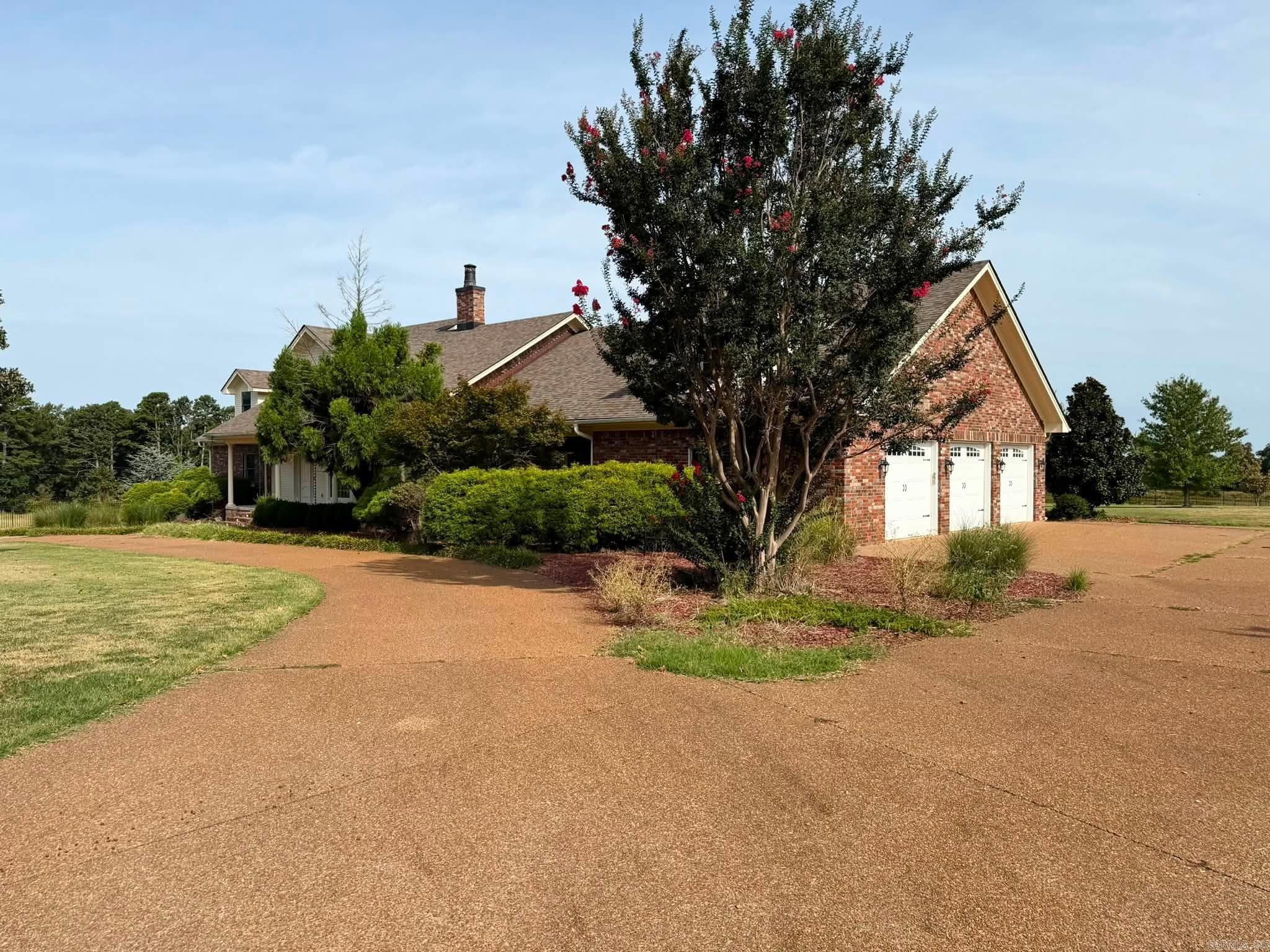 354 Old McIntire Lane Mountain View, AR 72560