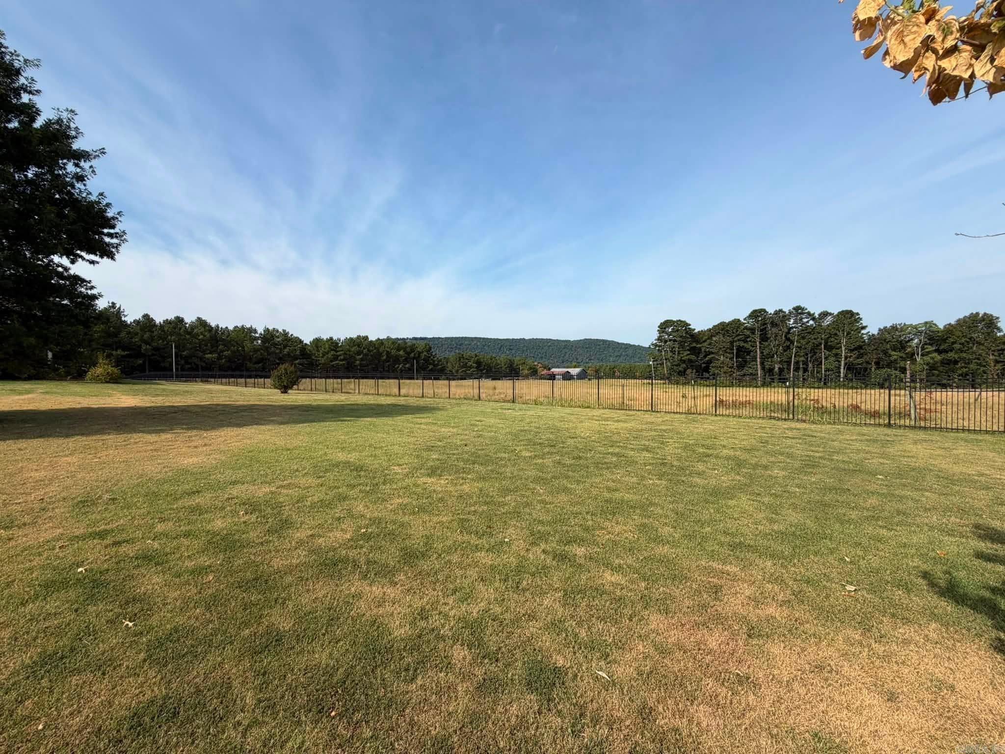 354 Old McIntire Lane Mountain View, AR 72560