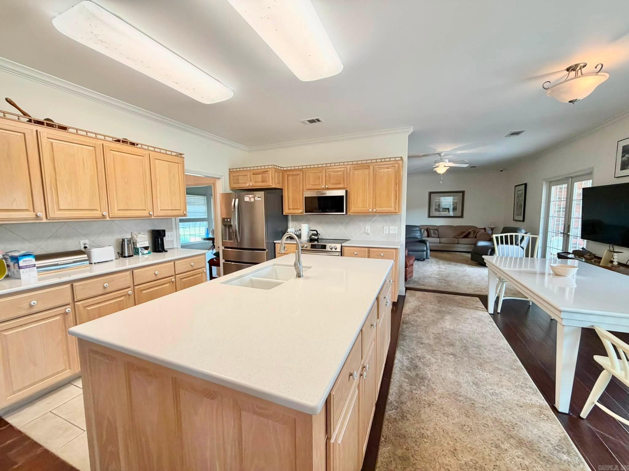 354 Old McIntire Lane Mountain View, AR 72560