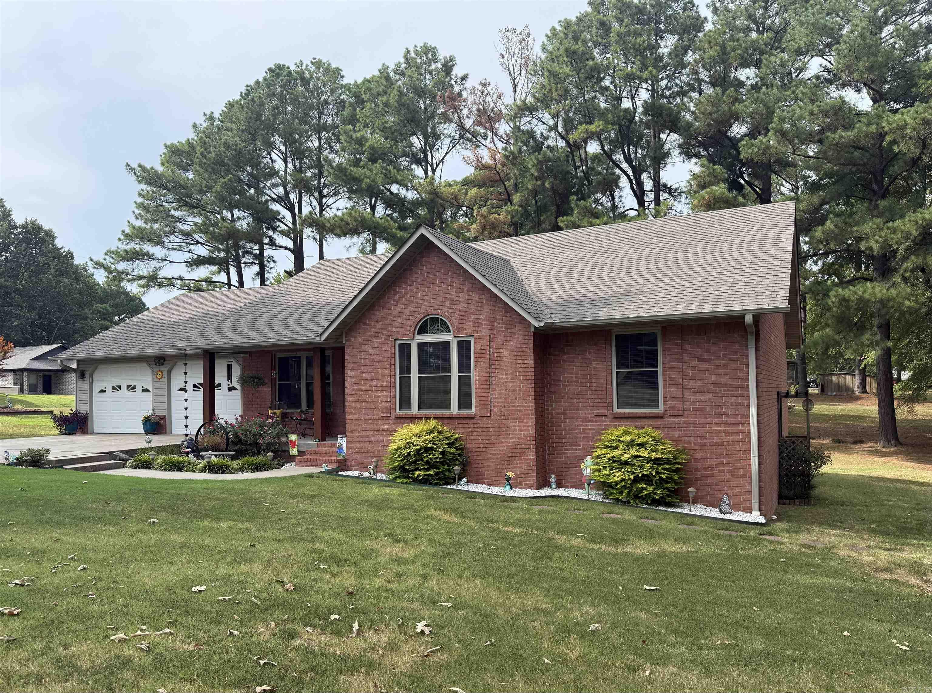 801 Hillview Paragould, AR 72450