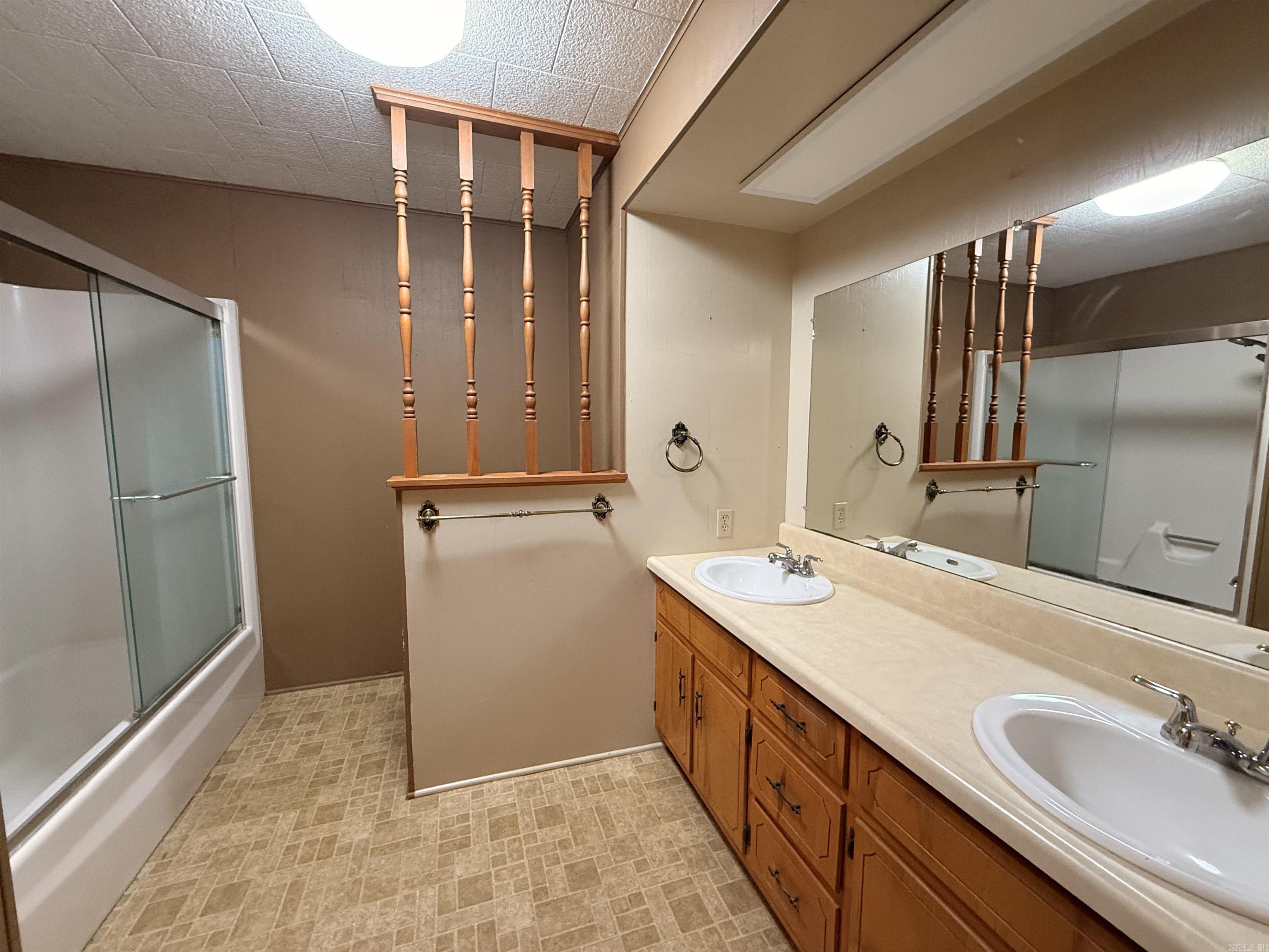 551 N 5th  Piggott, AR