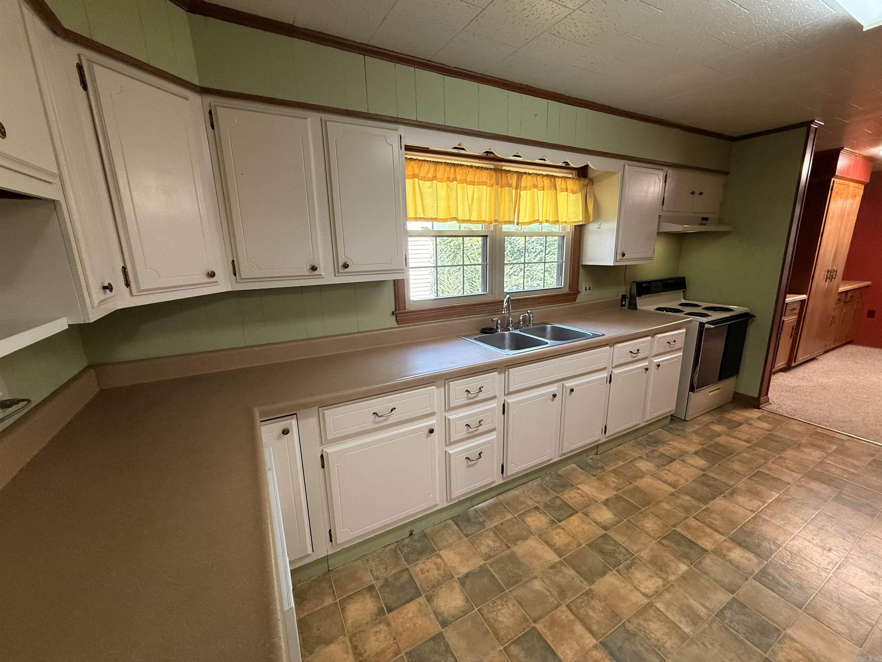 551 N 5th  Piggott, AR