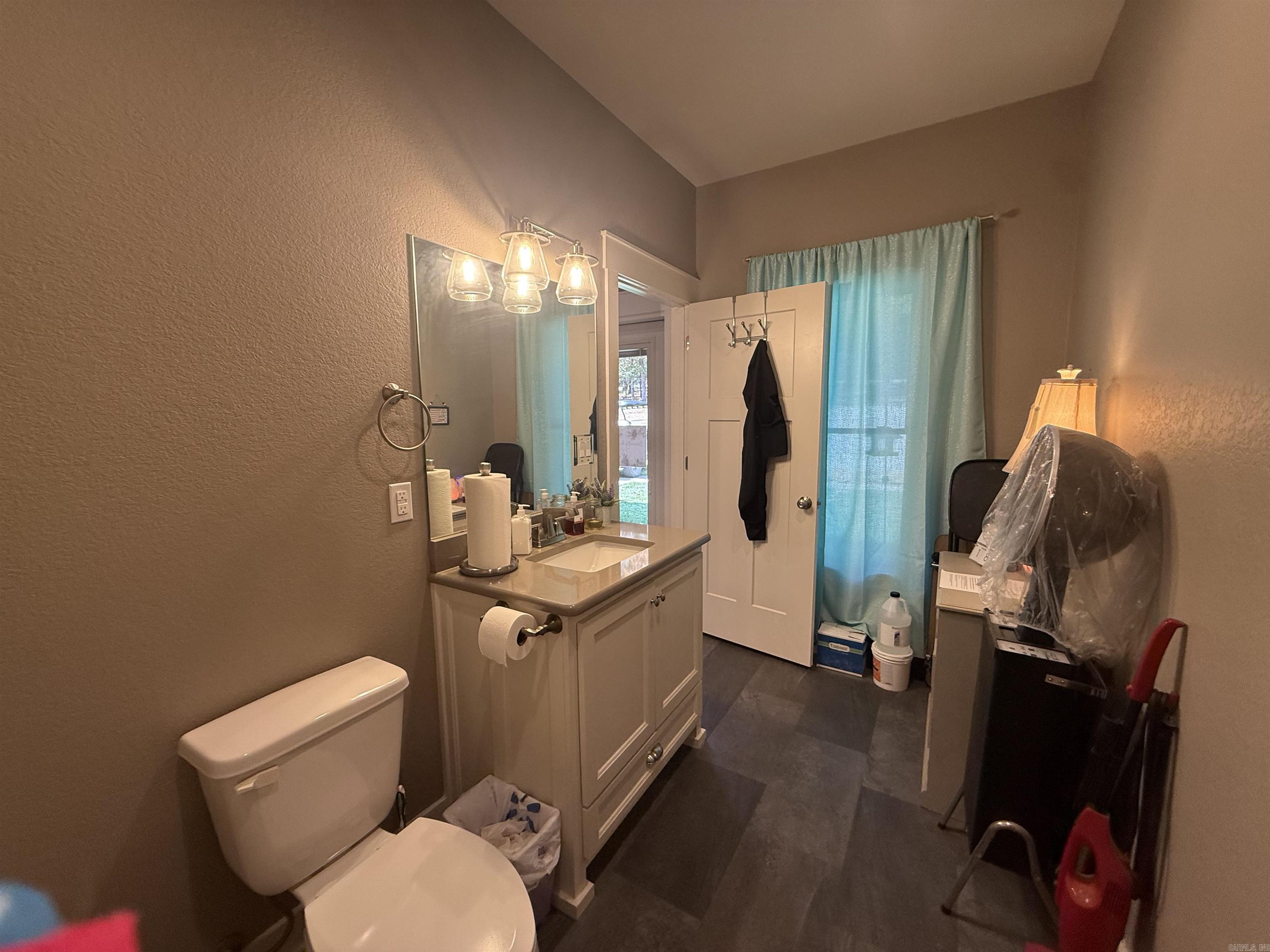 176 Red Bud Lane Searcy, AR 72143-8072