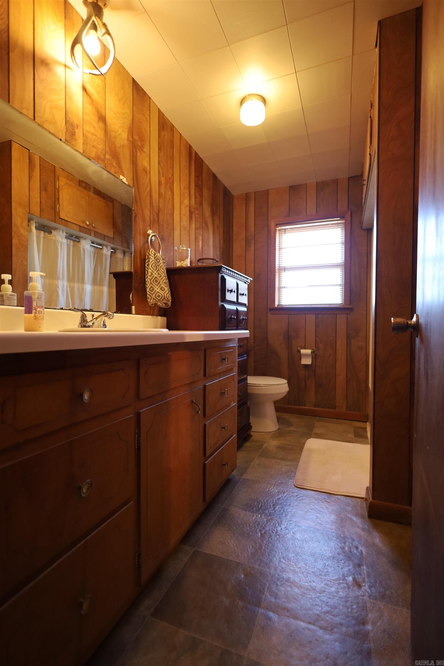 303 County Road 401 Rector, AR 72461