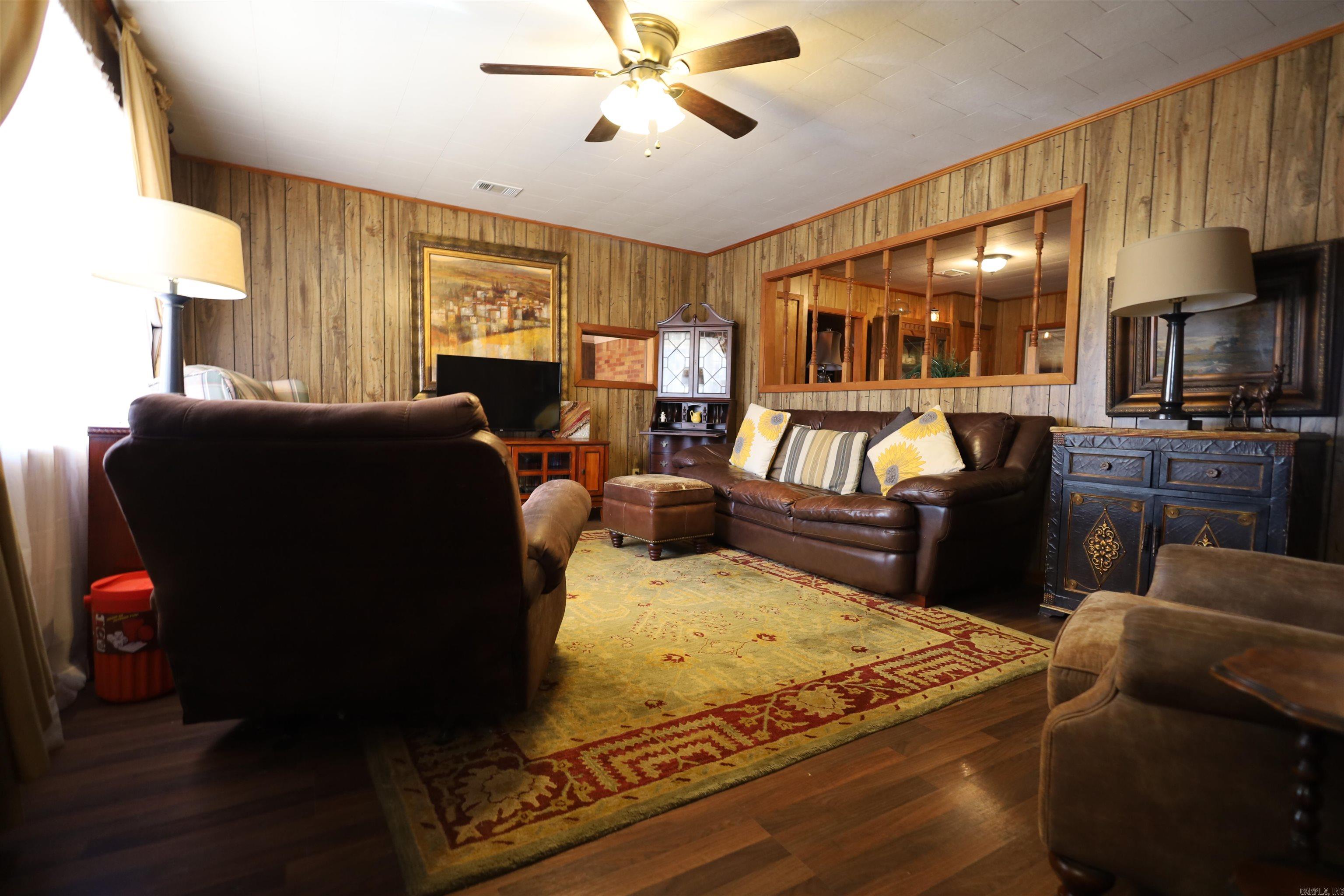 303 County Road 401 Rector, AR 72461