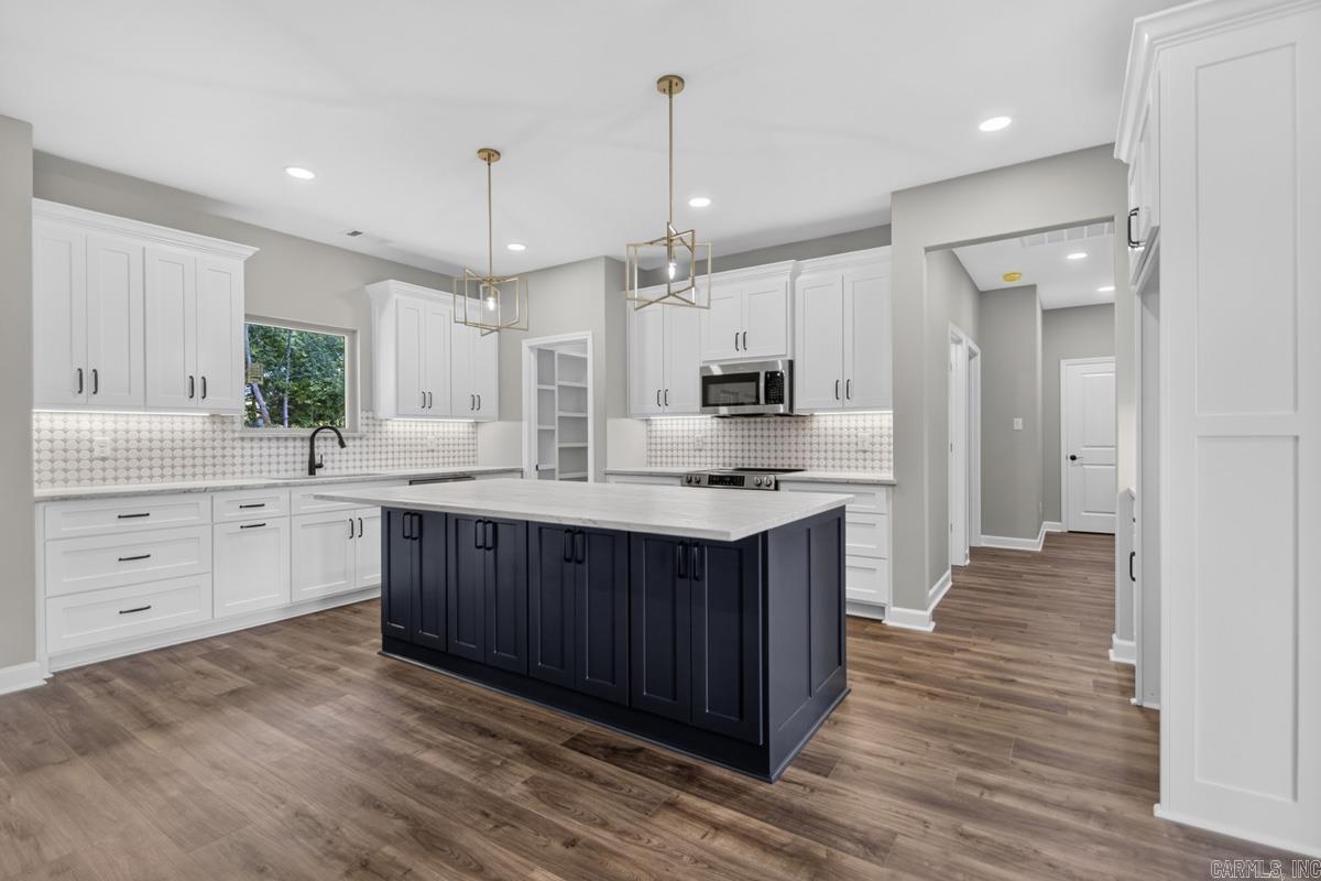 2115 Sable Oaks Bryant, AR 72022