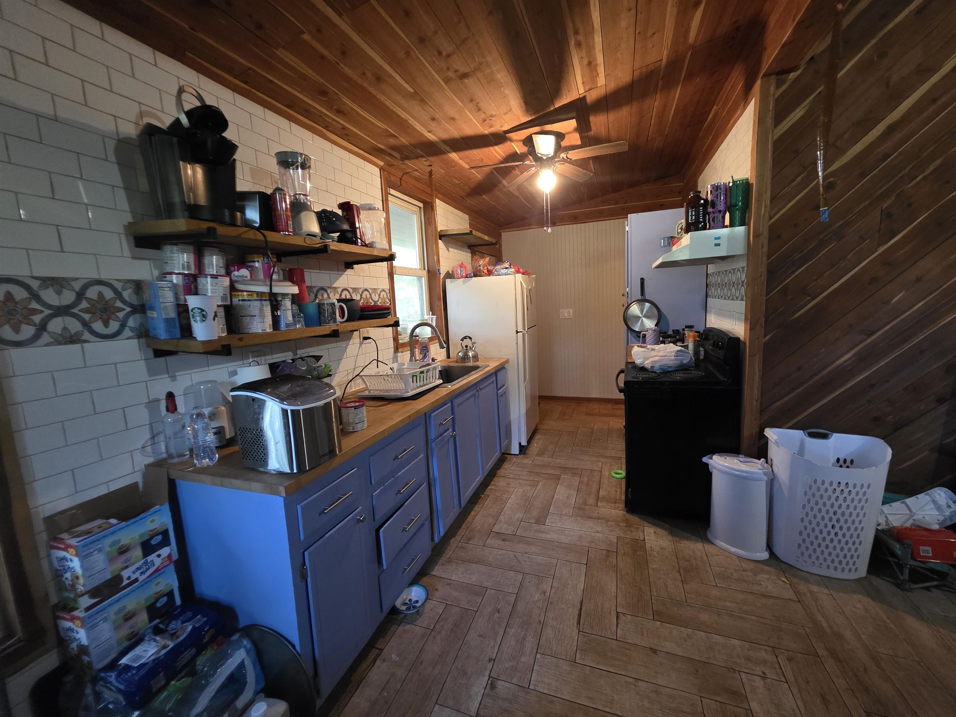 2 Yancopin  Cherokee Village, AR