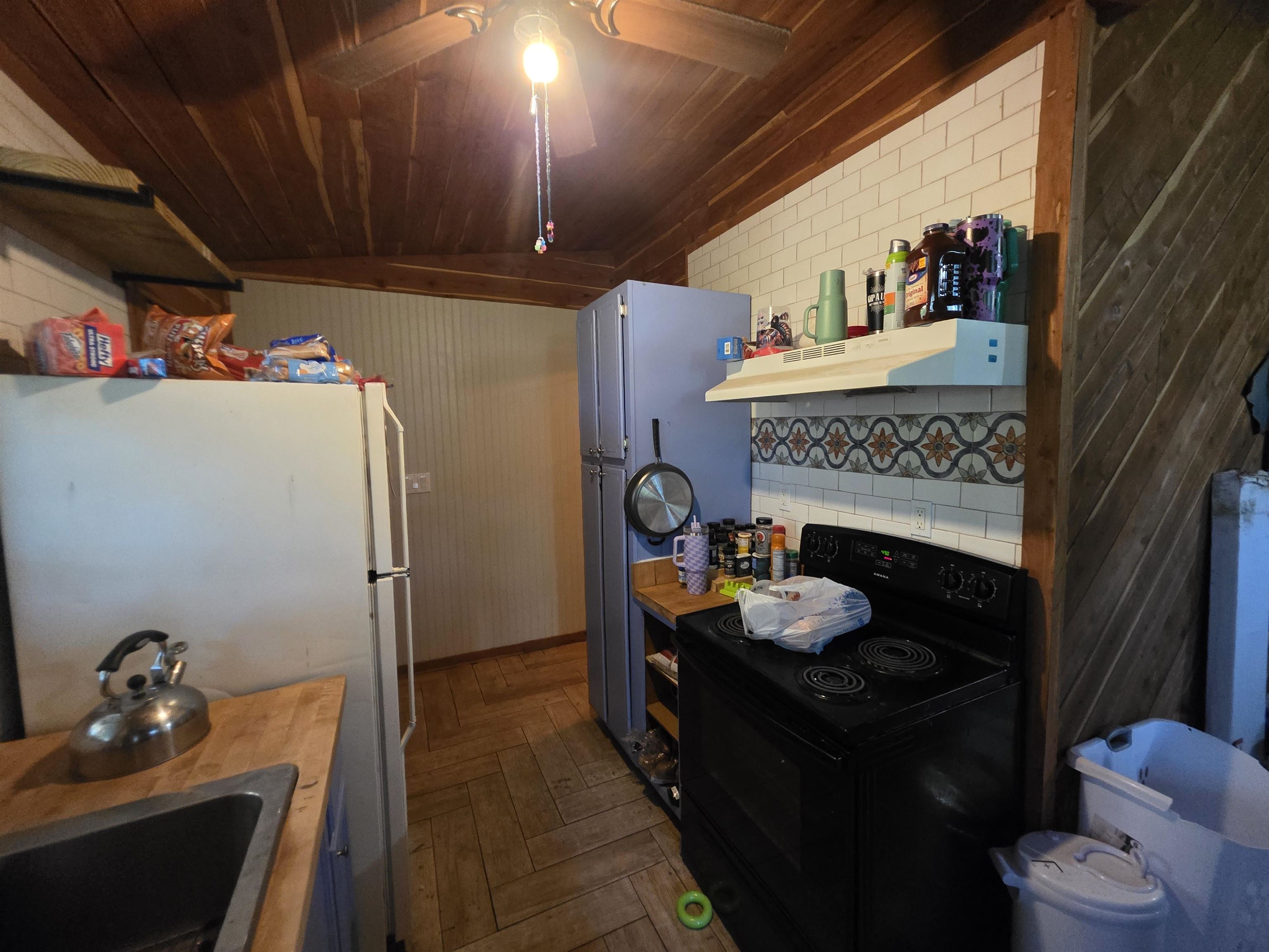2 Yancopin  Cherokee Village, AR