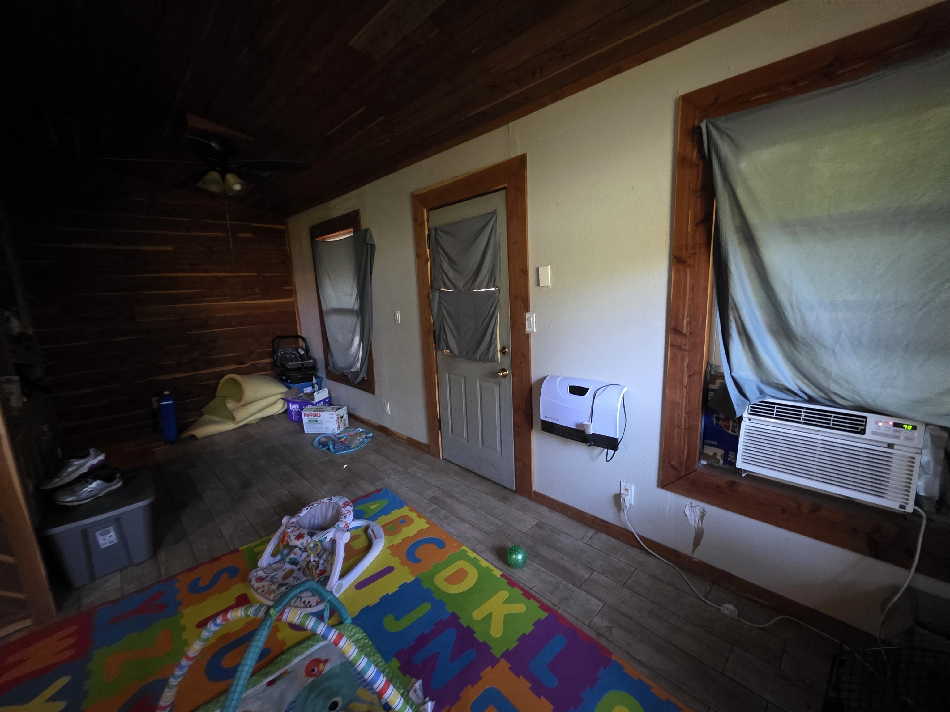 2 Yancopin  Cherokee Village, AR