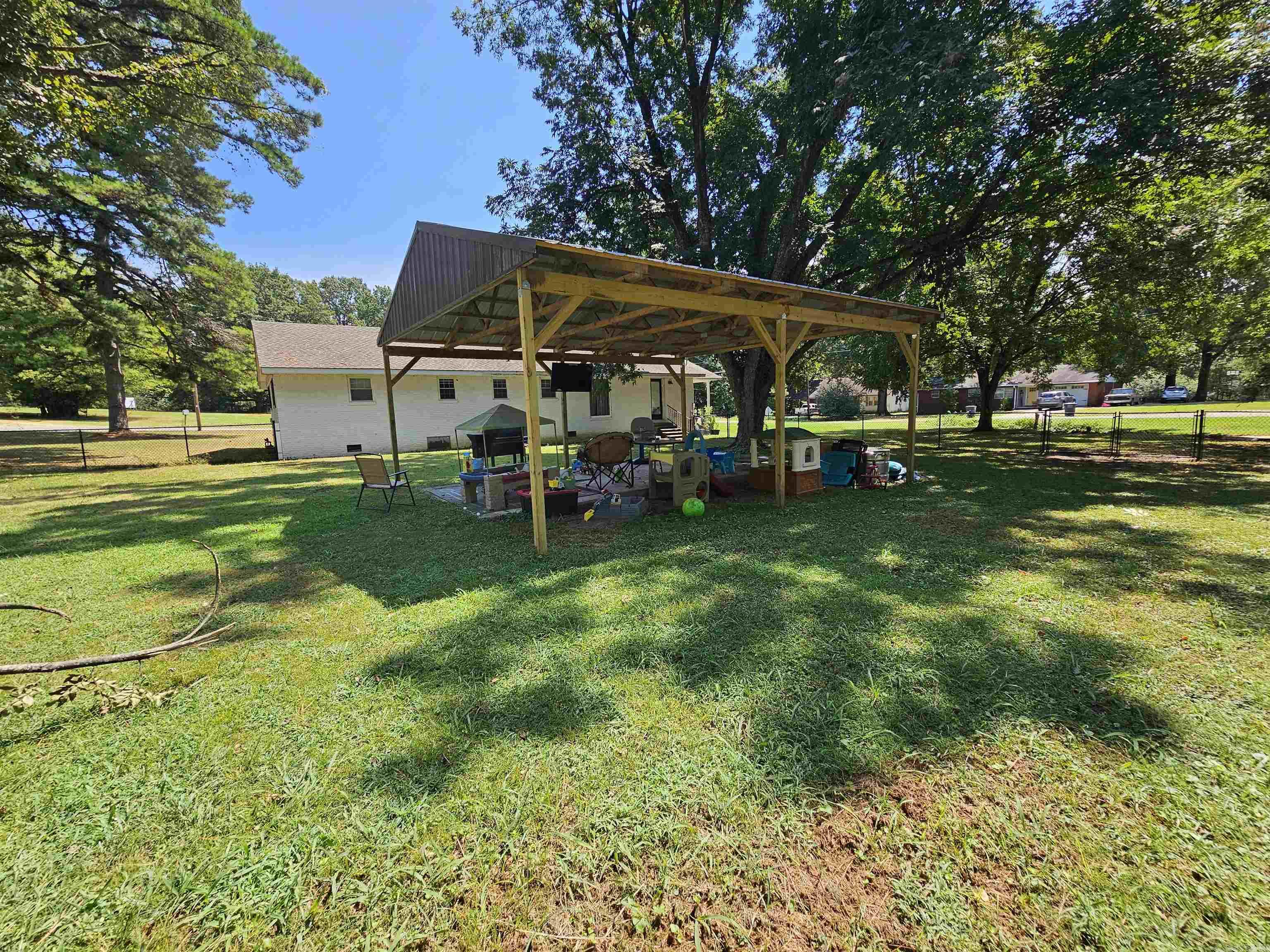106 N 15th  Piggott, AR