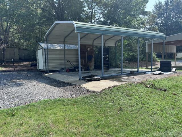 290 Lakeshore  Greers Ferry, AR