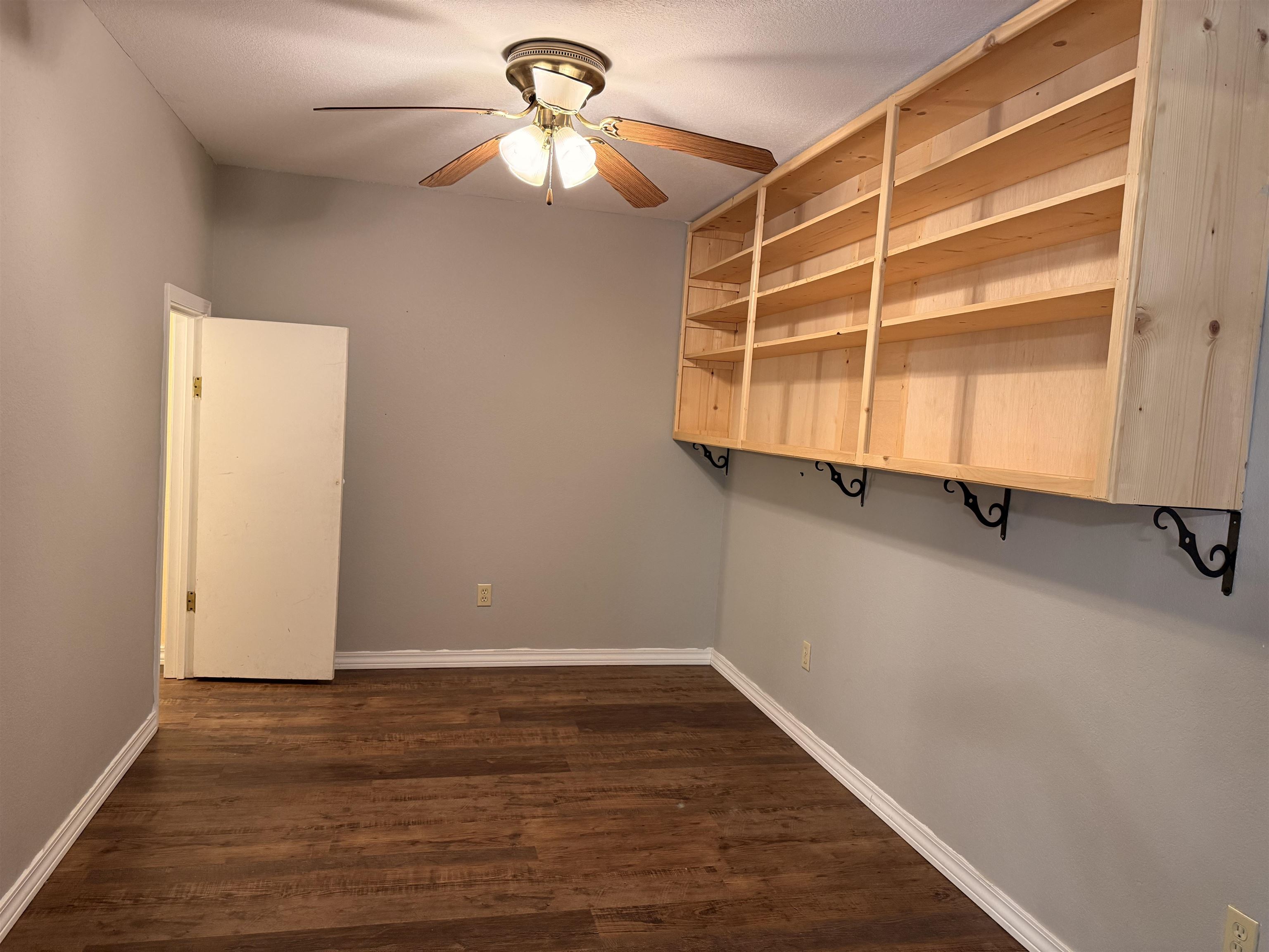 663 Heritage Oaks  Mountain View, AR