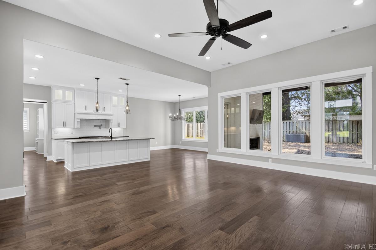 6845 Hilo Avenue Benton, AR 72019