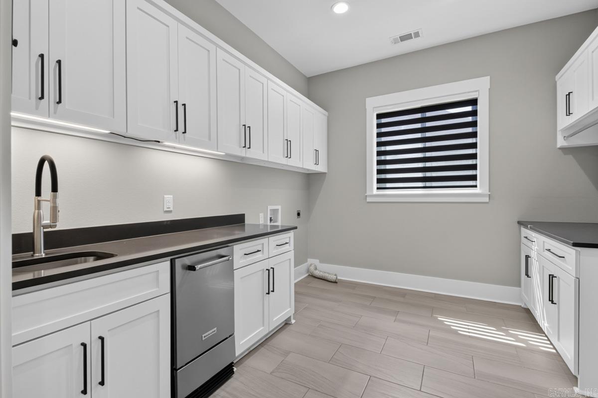 6845 Hilo Avenue Benton, AR 72019