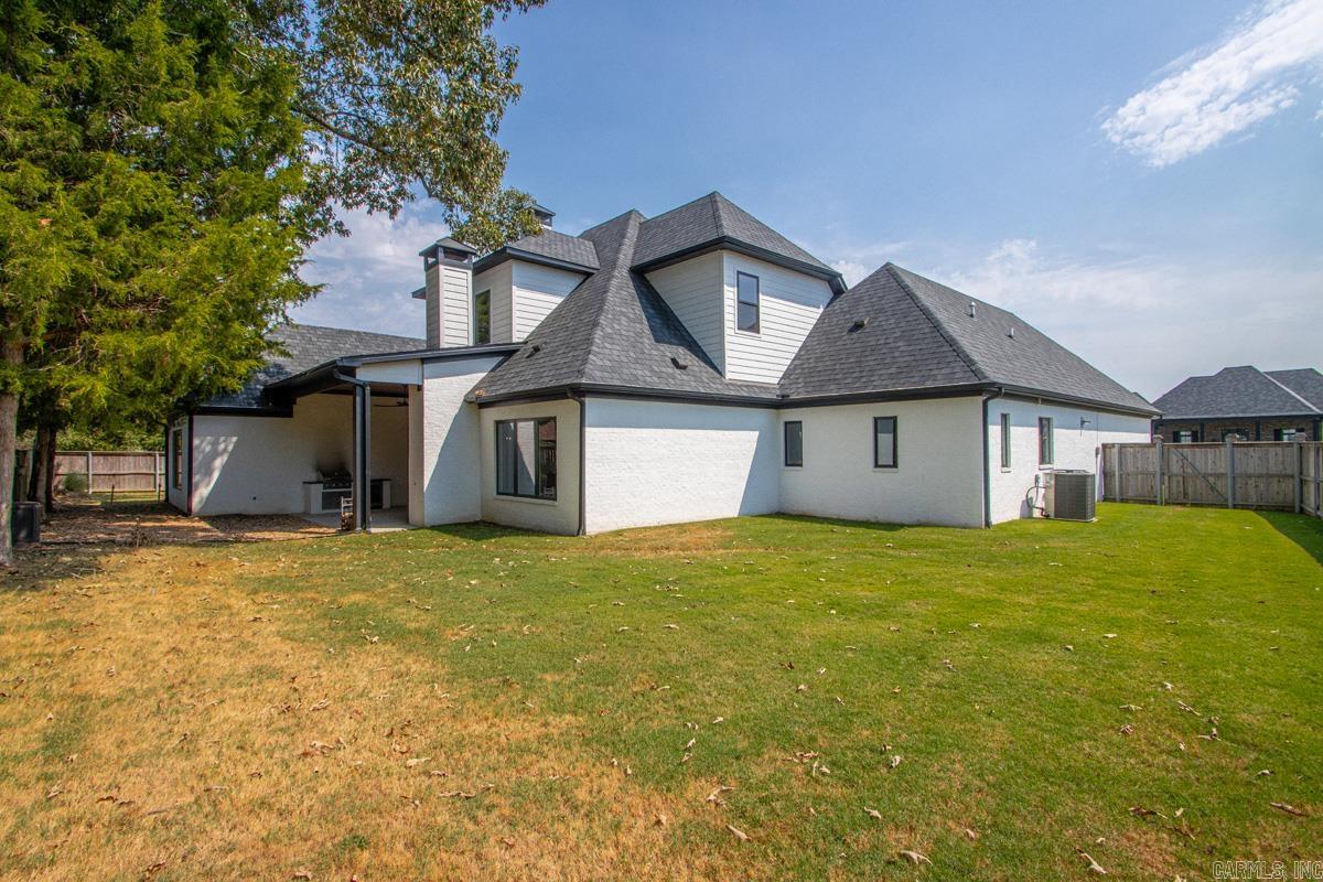 6845 Hilo Avenue Benton, AR 72019