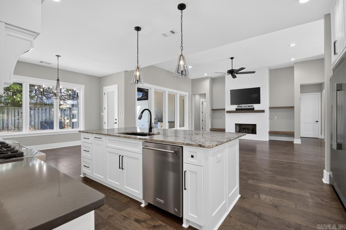 6845 Hilo Avenue Benton, AR 72019