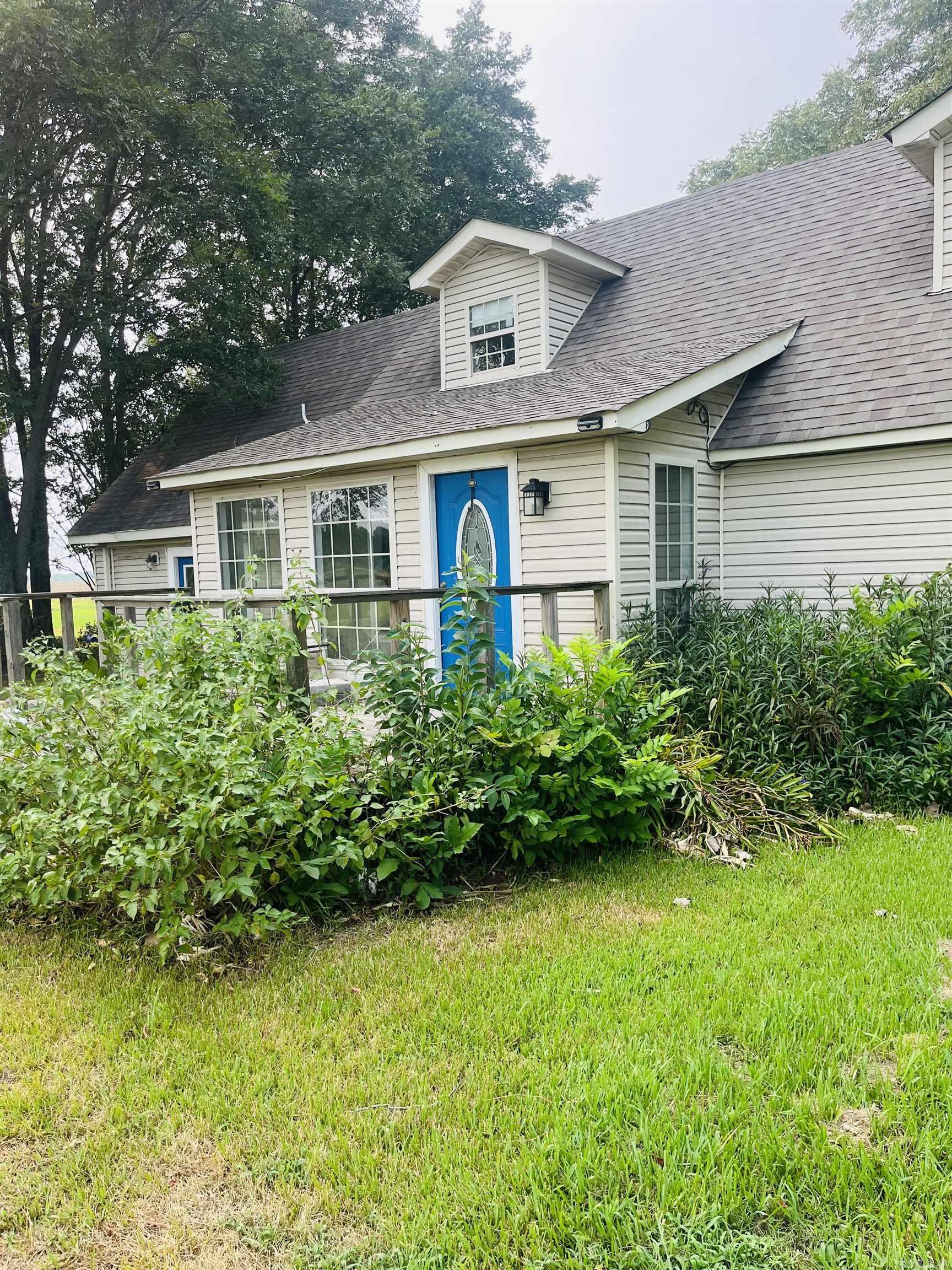 2027 E 82  Hamburg, AR
