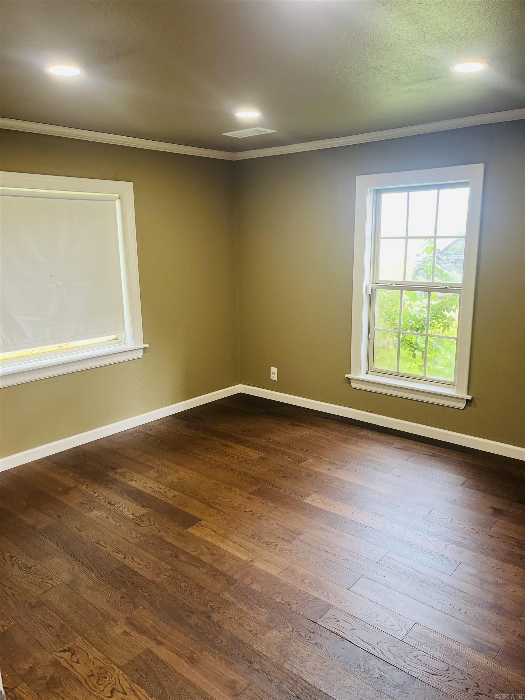 2027 E 82  Hamburg, AR