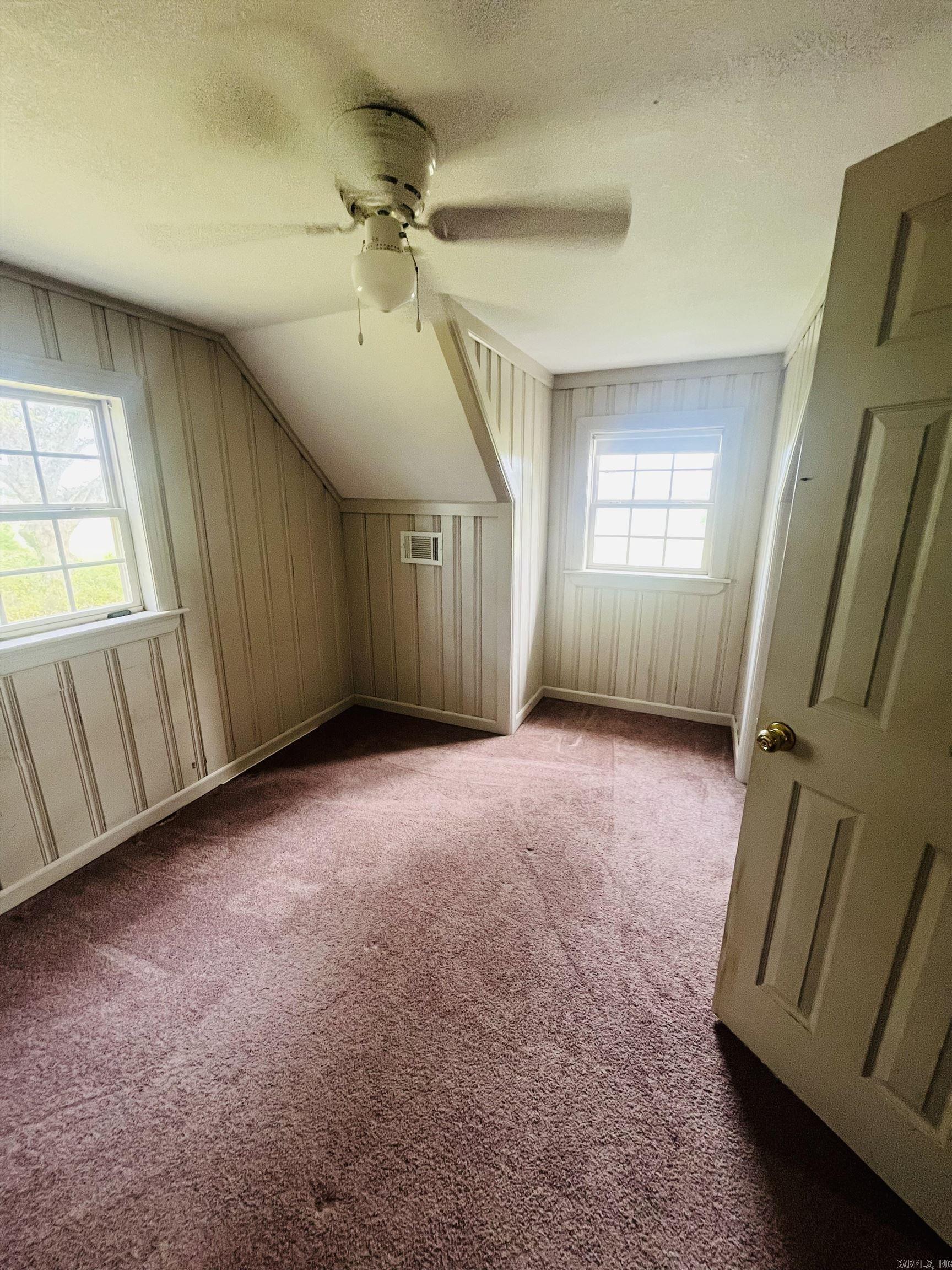 2027 E 82  Hamburg, AR