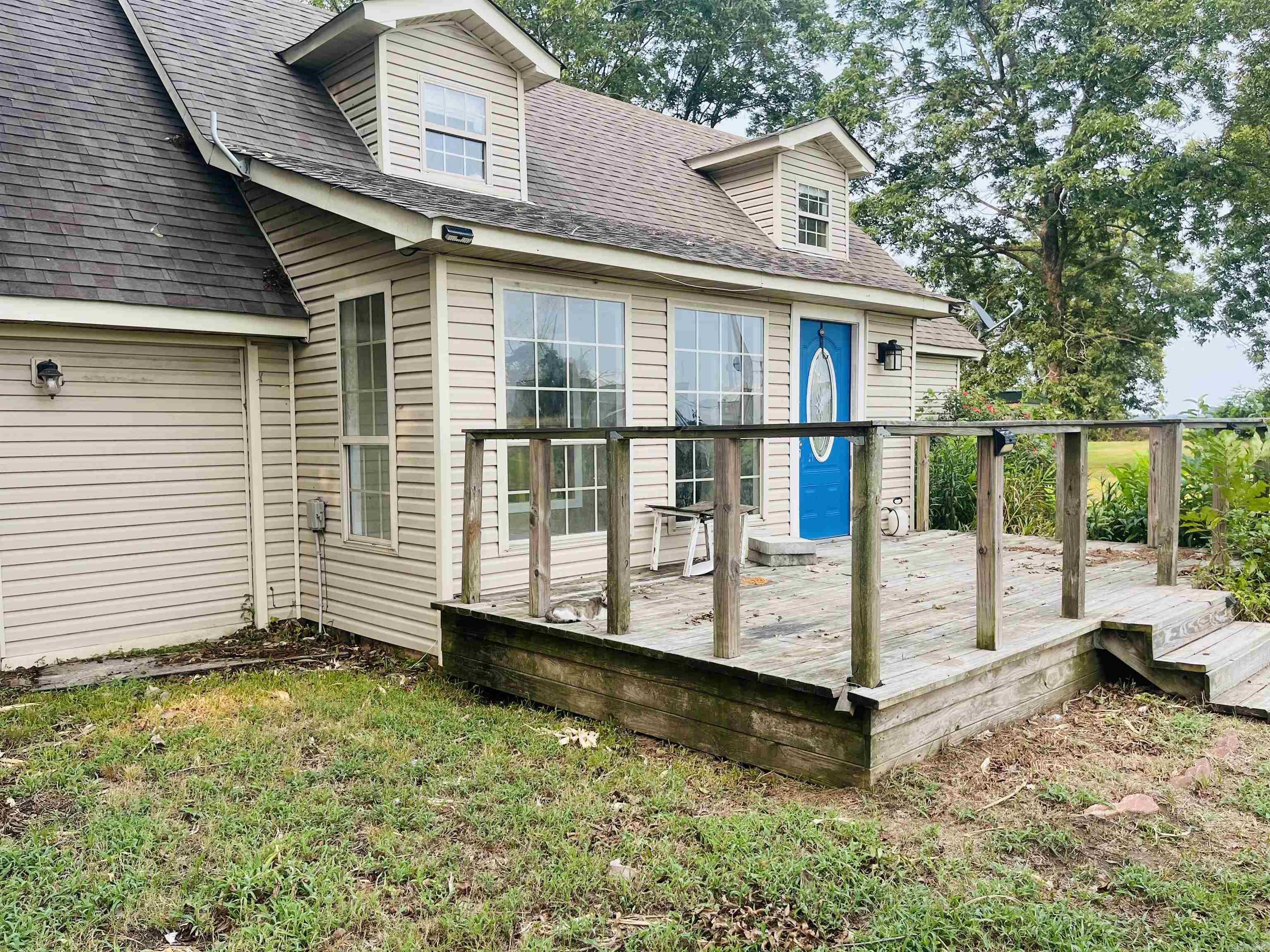 2027 E 82  Hamburg, AR