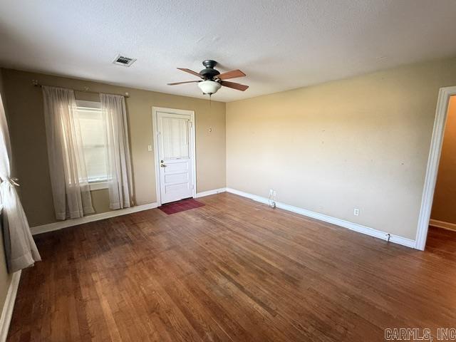 501 NE 4th Street — photo 2