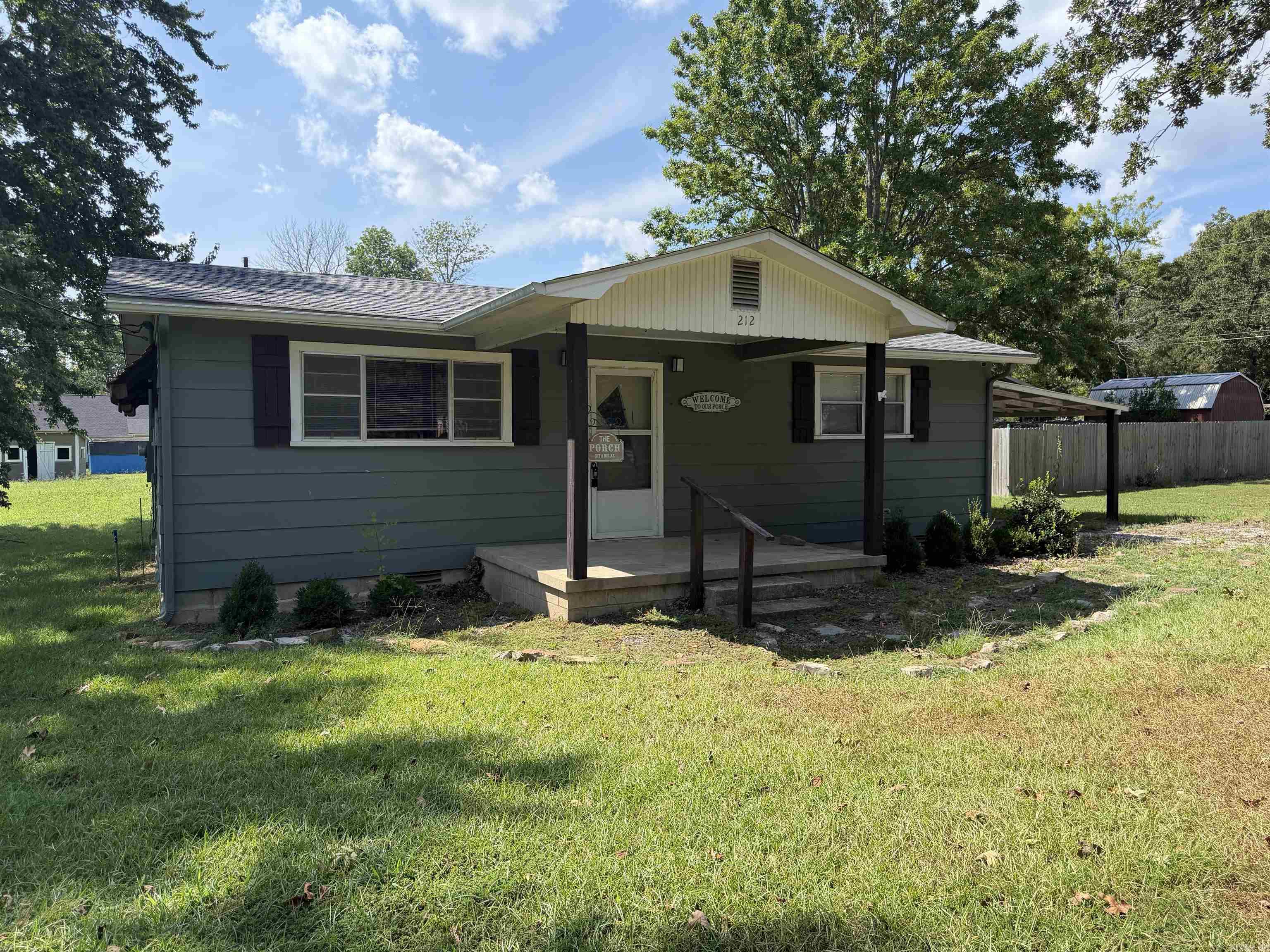 212 N Union  Mountain View, AR
