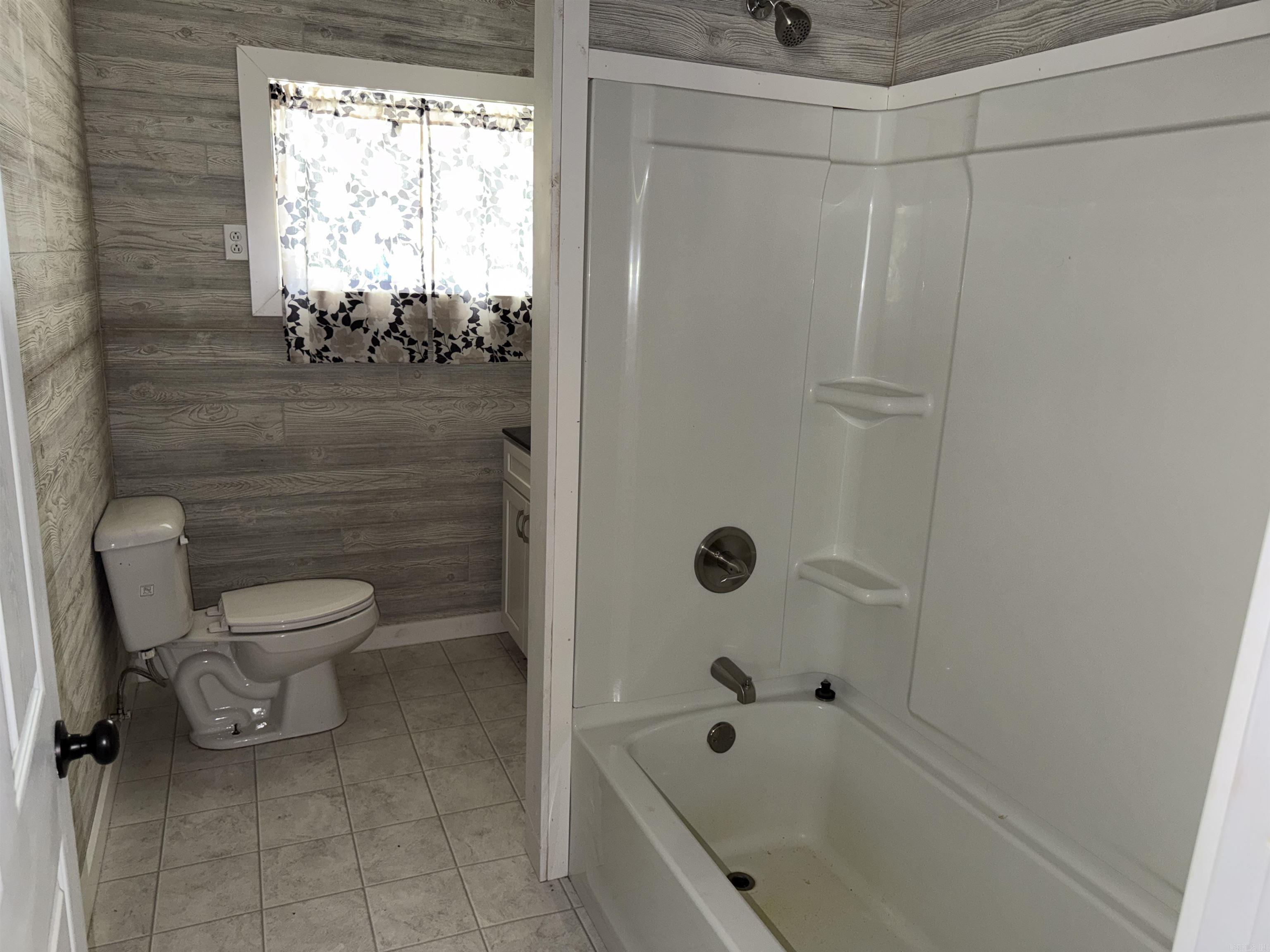 212 N Union  Mountain View, AR