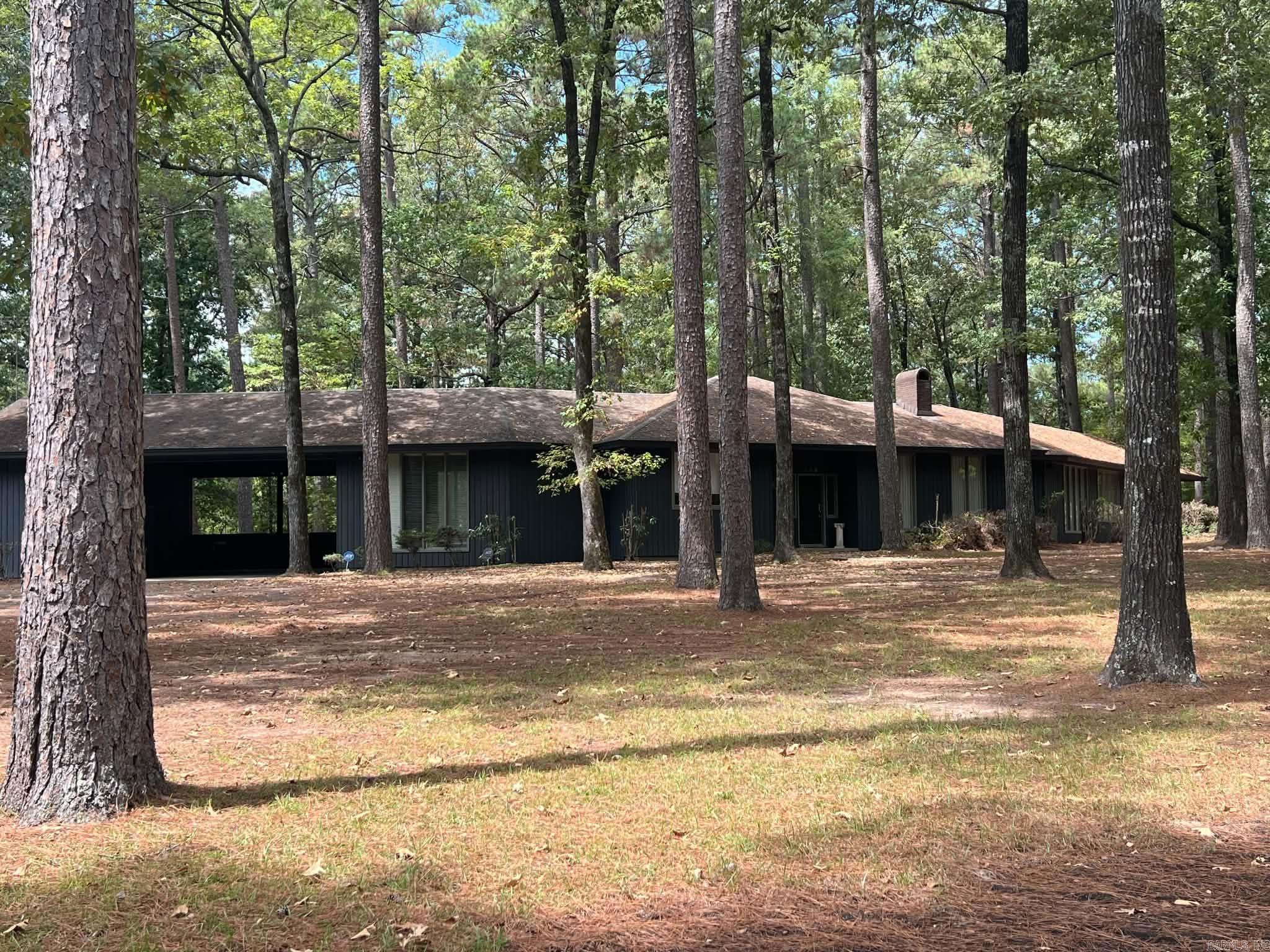 509 S Oakley Fordyce, AR 71742