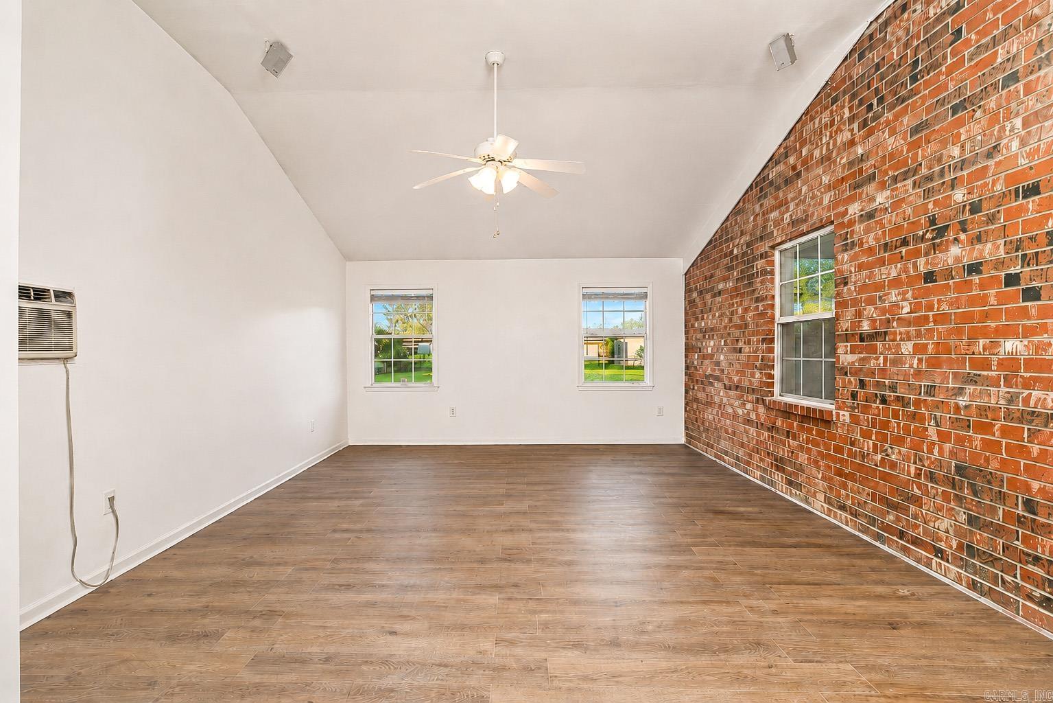 3204 W 16  Pine Bluff, AR