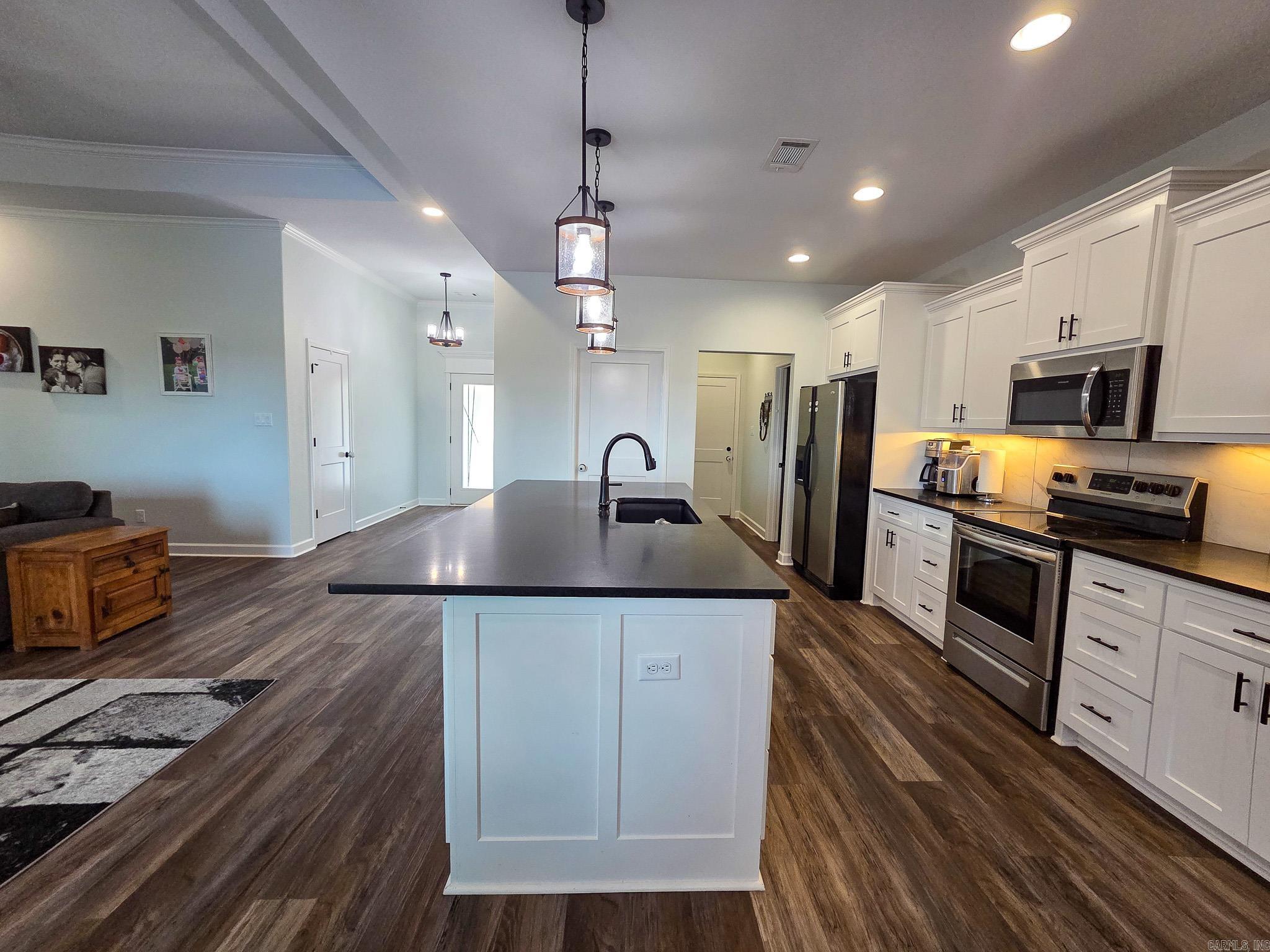 26966 S Sardis  Bauxite, AR