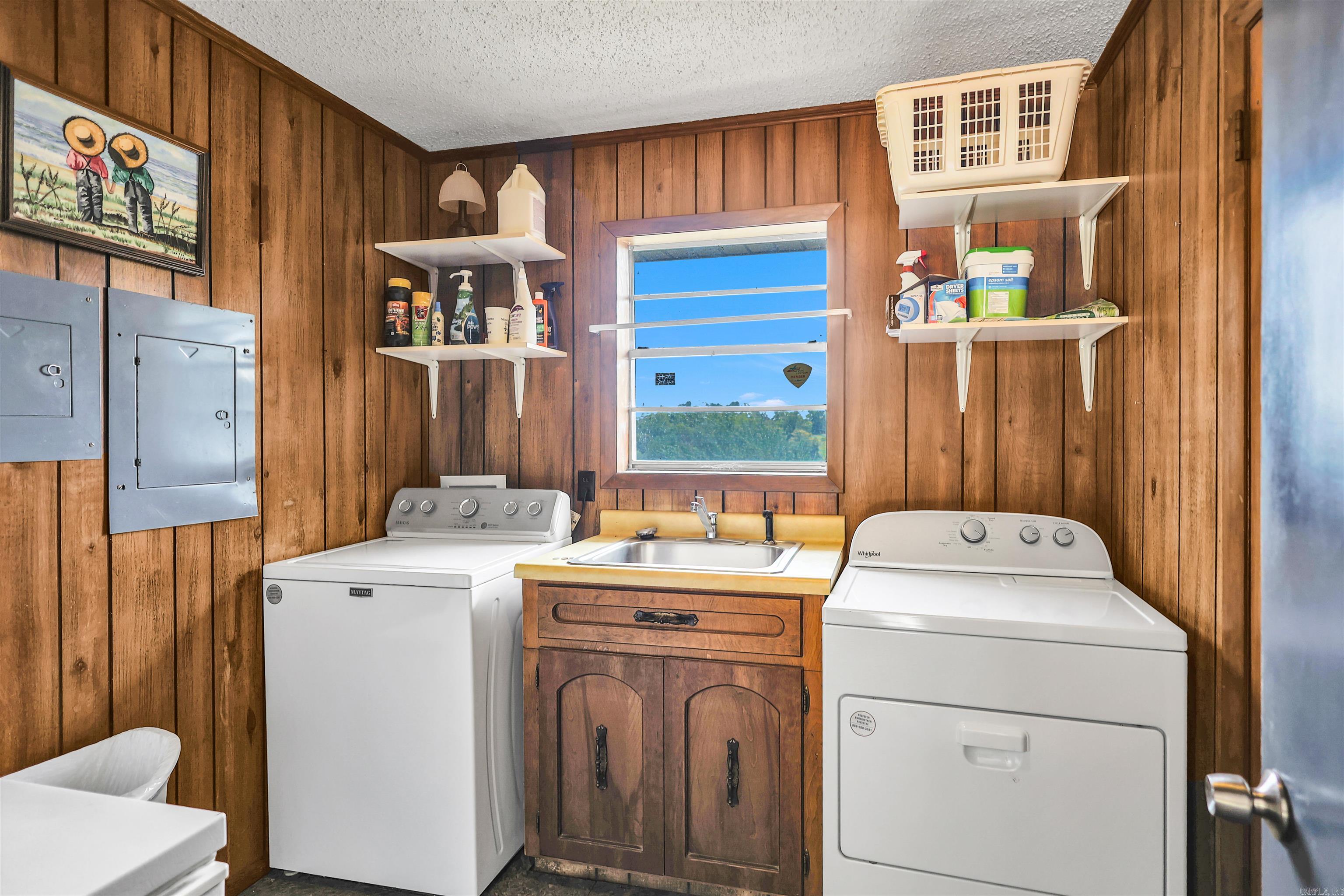 1236 HWY 84  Umpire, AR