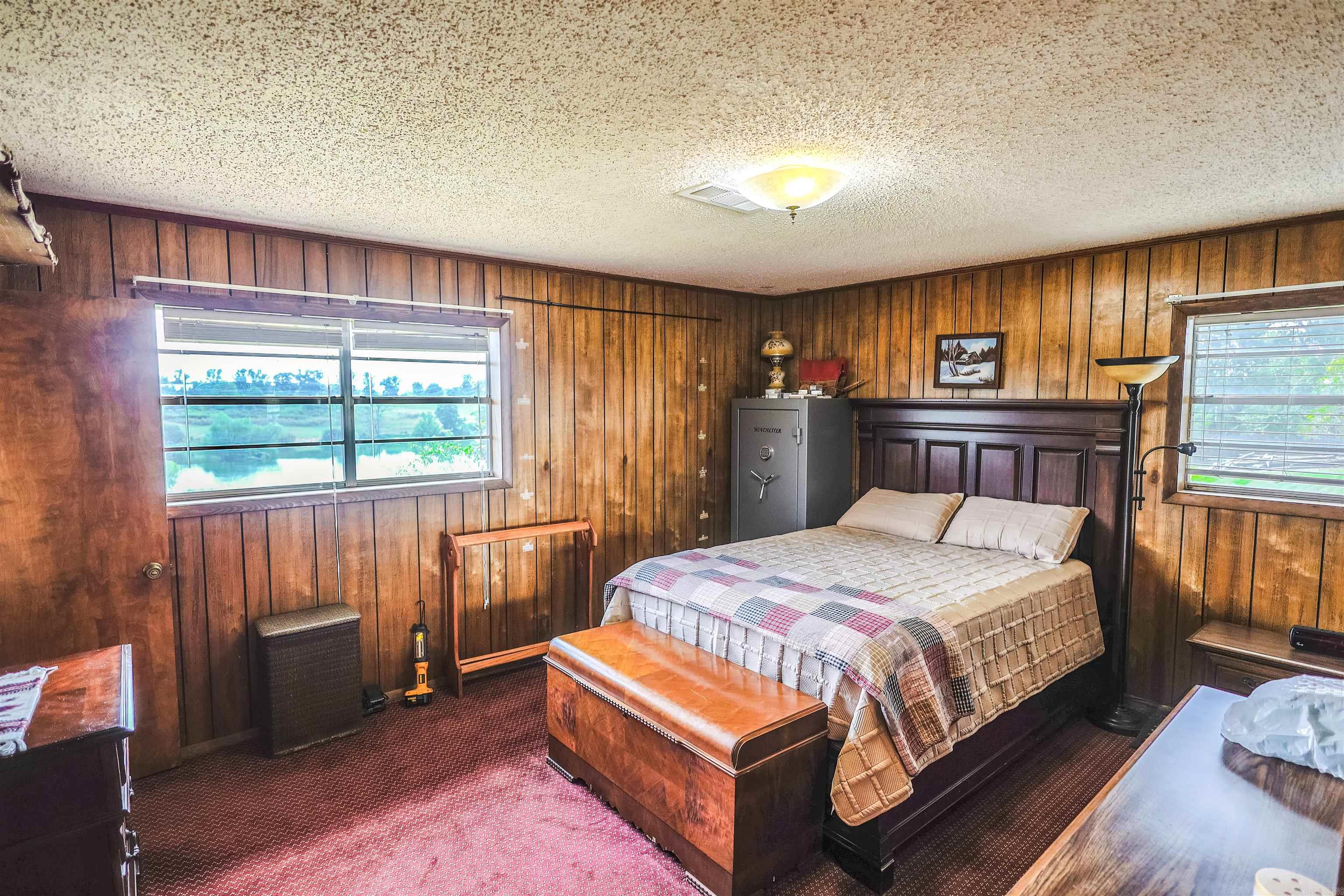 1236 HWY 84  Umpire, AR