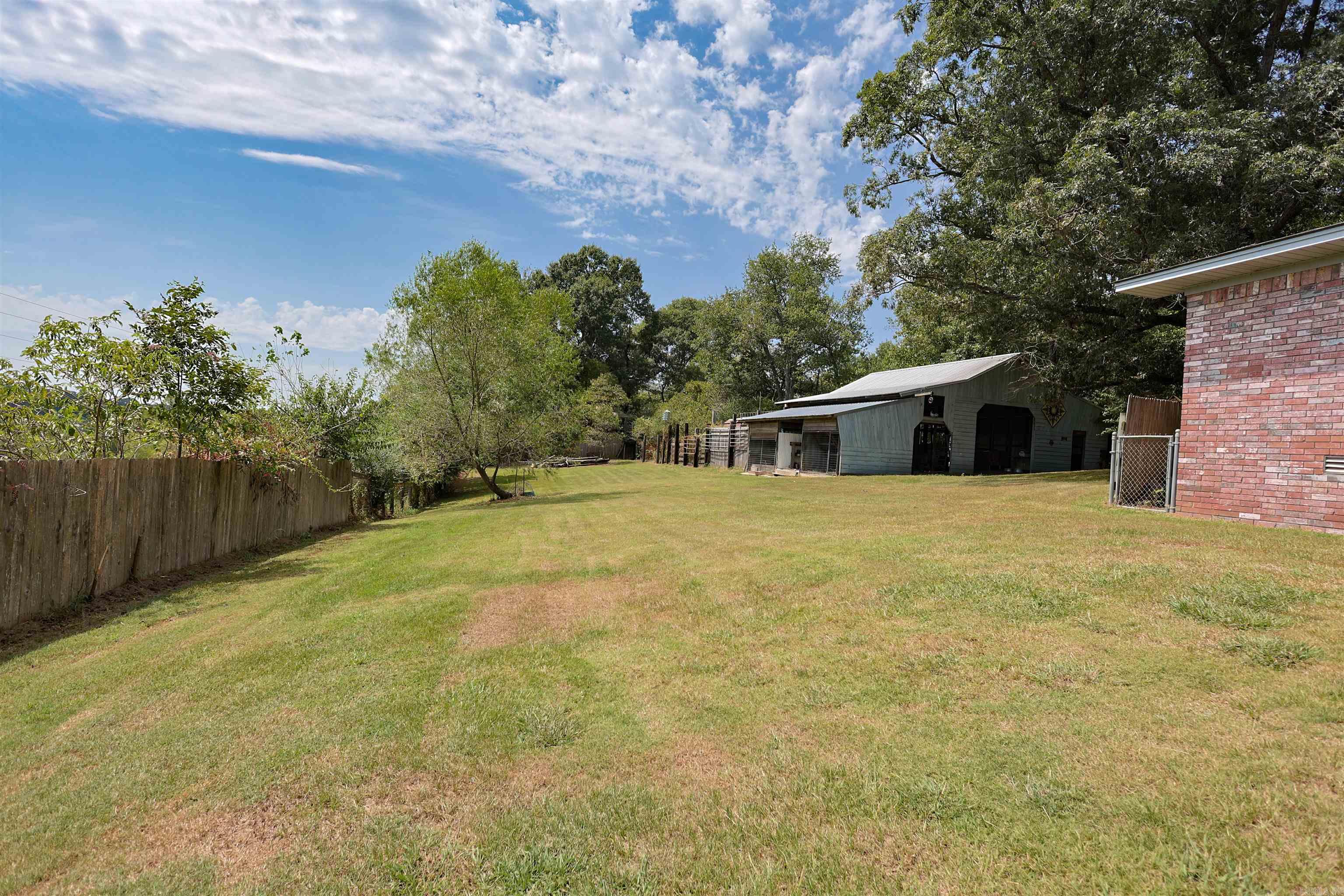 1236 HWY 84  Umpire, AR