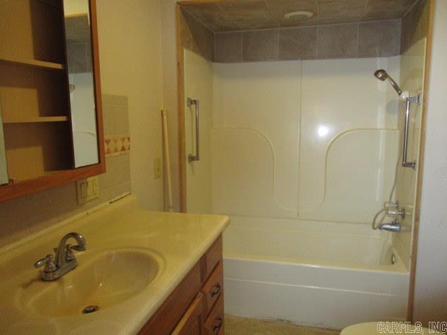 424 E Lake Street  Paragould, AR