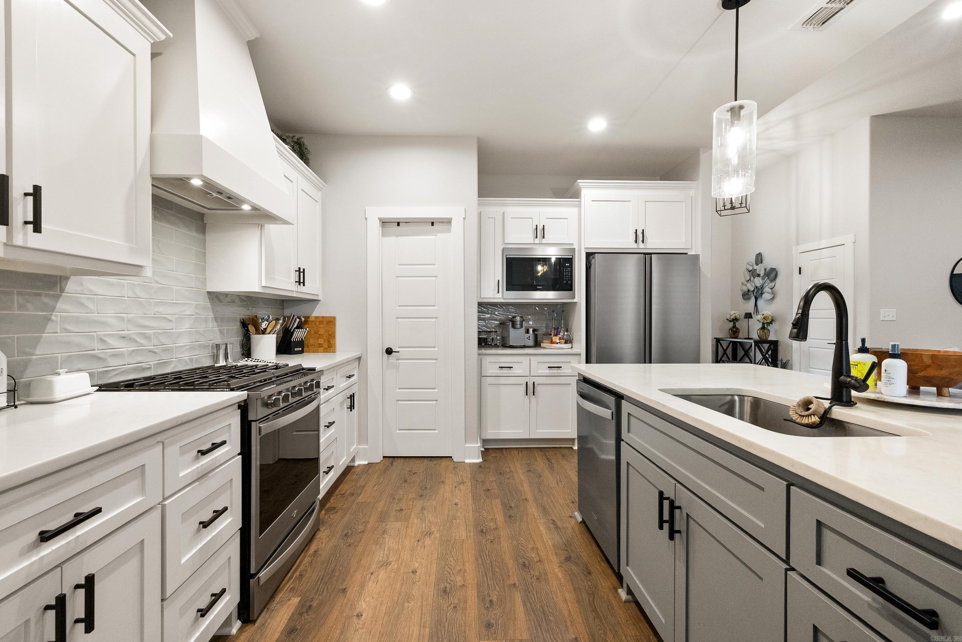 6000 Zumbehl Cove Benton, AR 72019