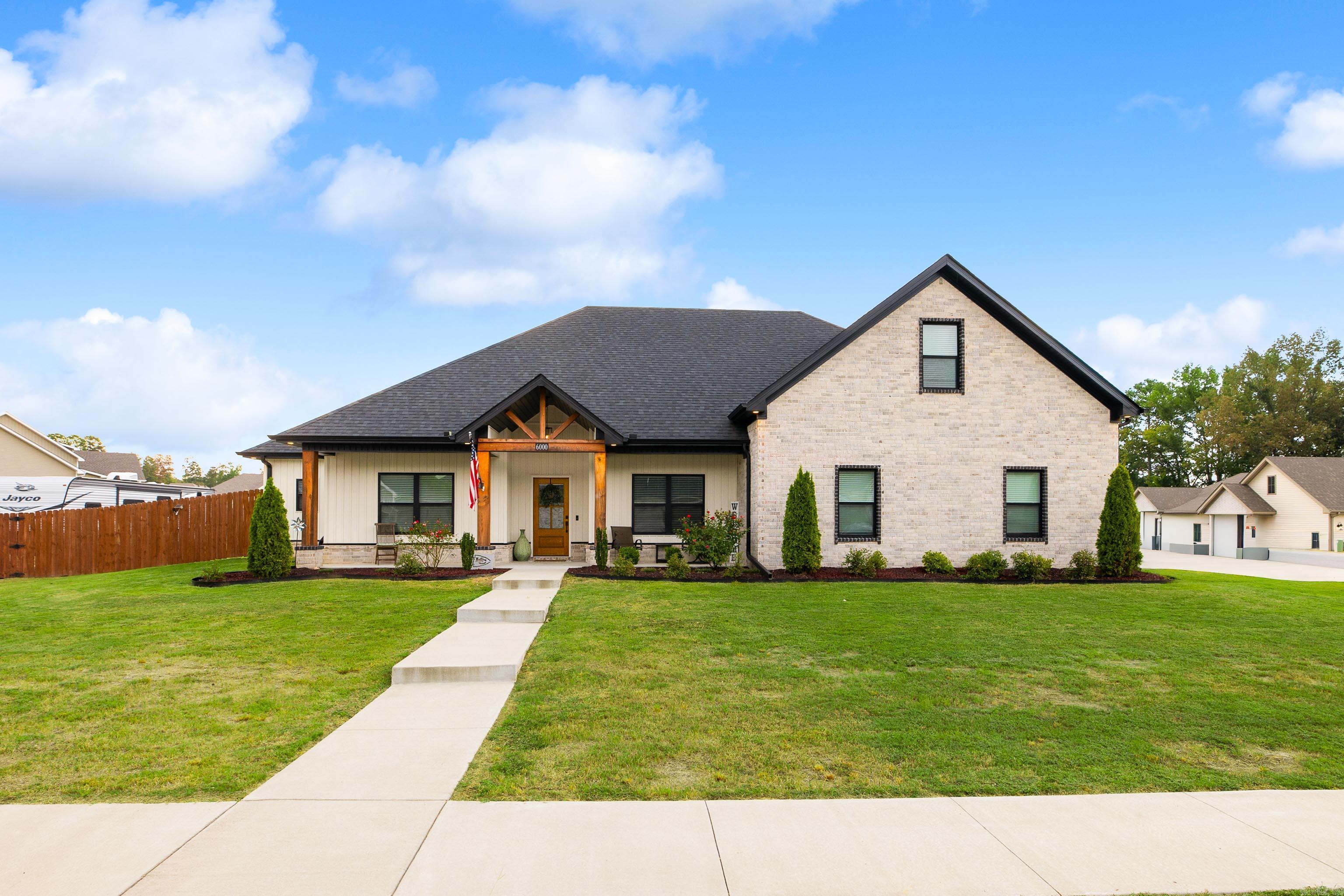 6000 Zumbehl Cove Benton, AR 72019