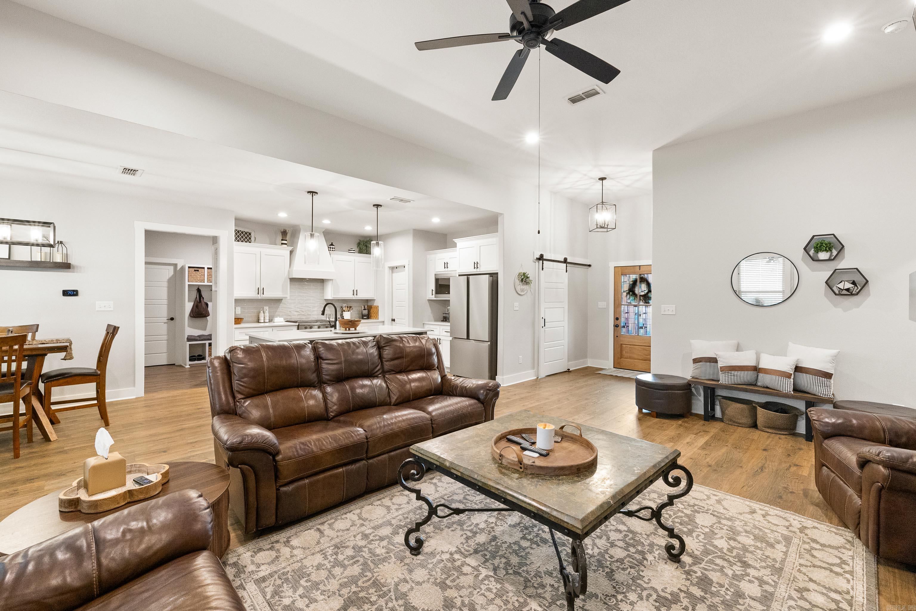 6000 Zumbehl Cove Benton, AR 72019