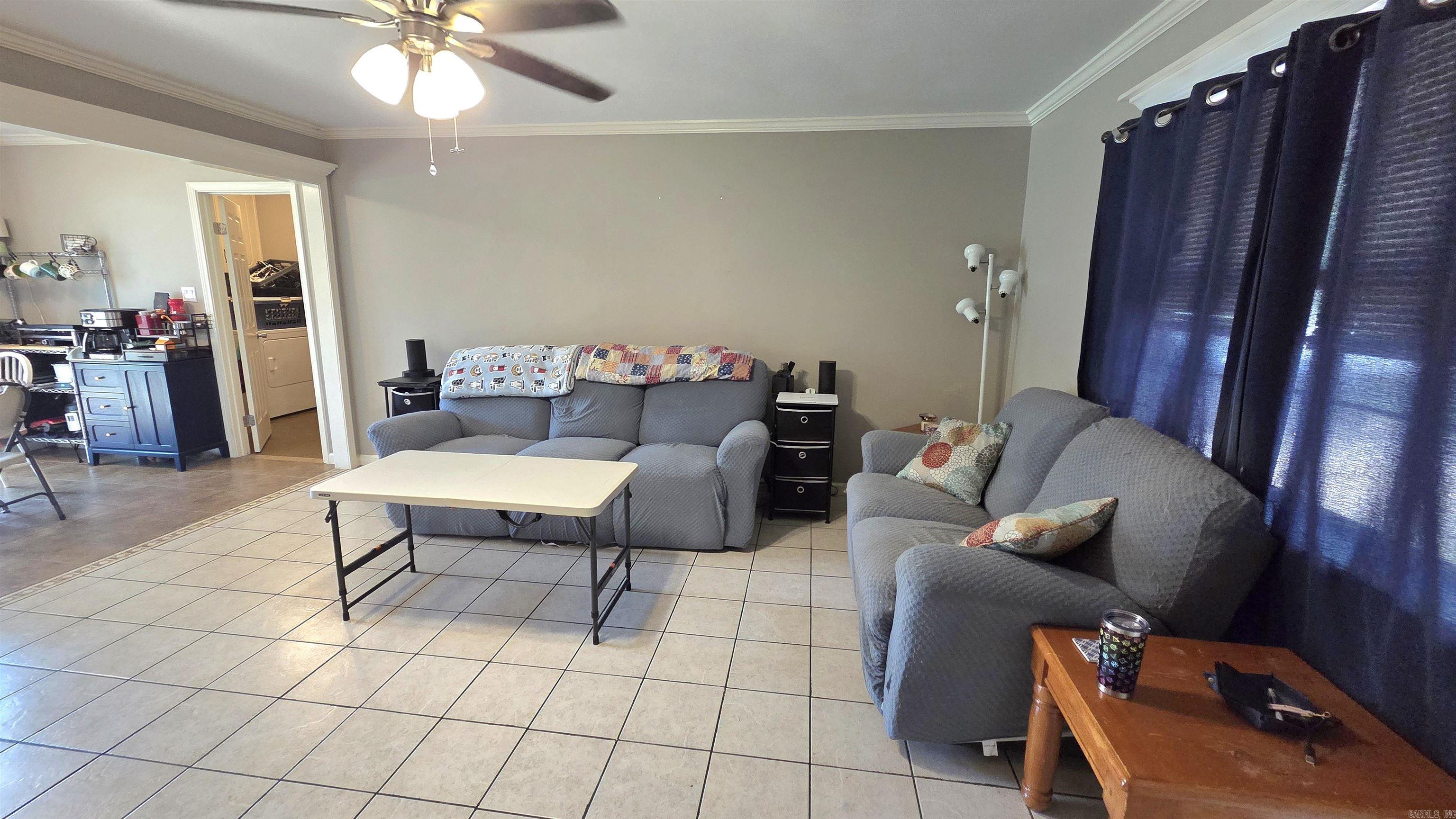 32 Mcarthur Dr — photo 2