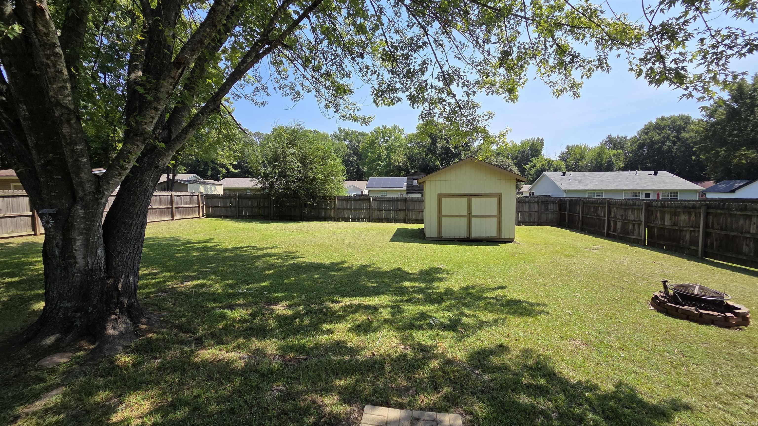 32 Mcarthur Dr  Cabot, AR