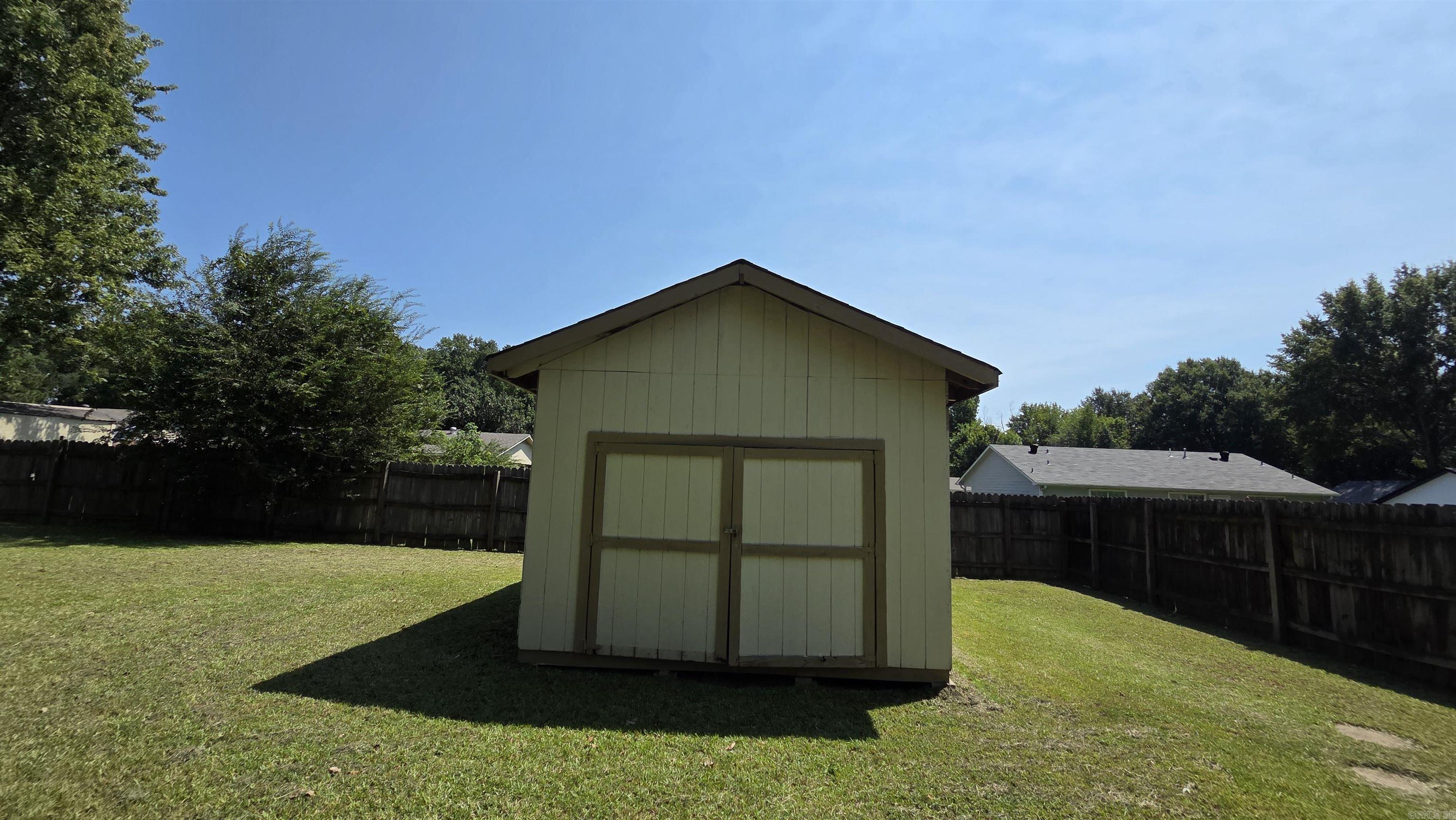 32 Mcarthur Dr  Cabot, AR