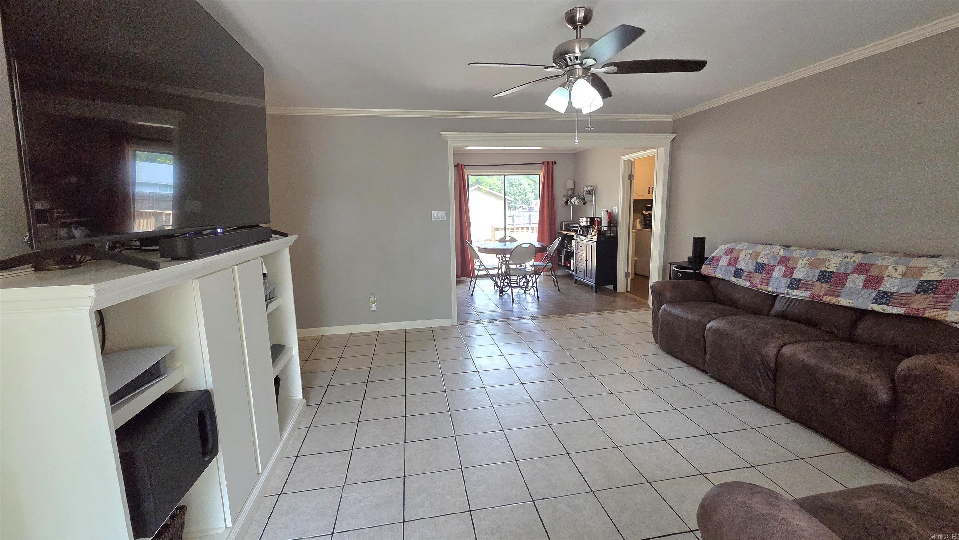 32 Mcarthur Dr — photo 4