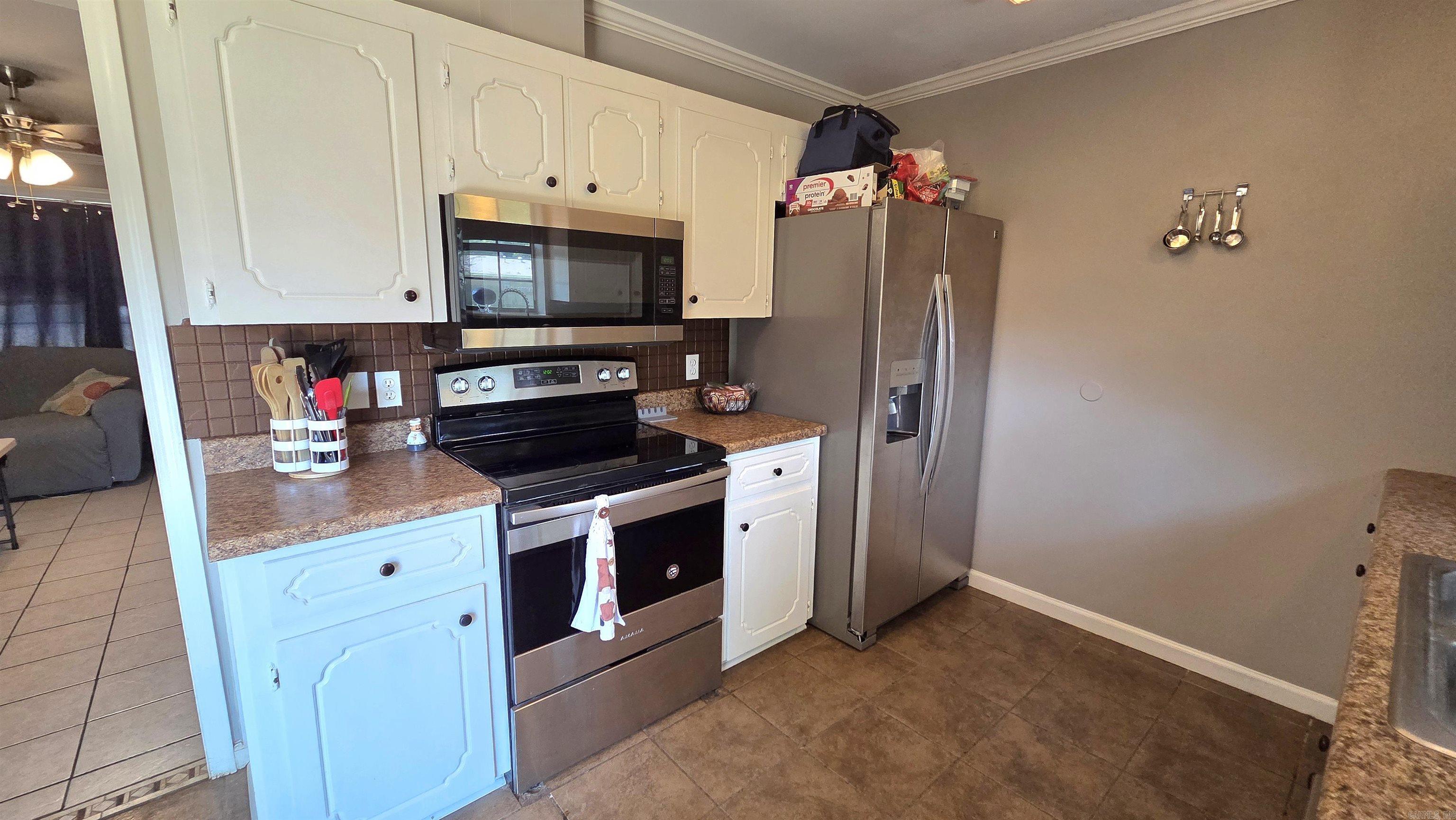 32 Mcarthur Dr  Cabot, AR