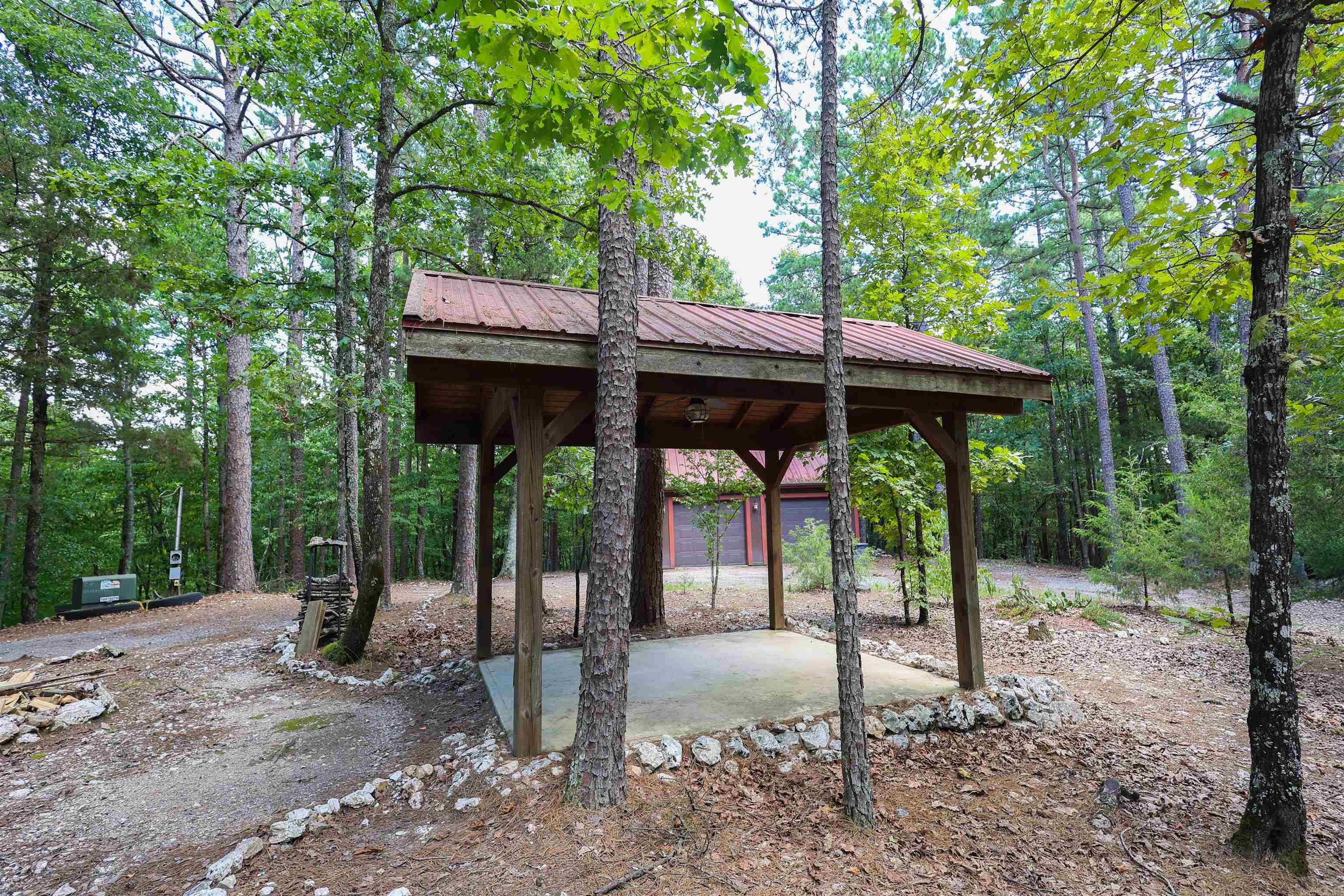 2894 Southfork  Mount Ida, AR
